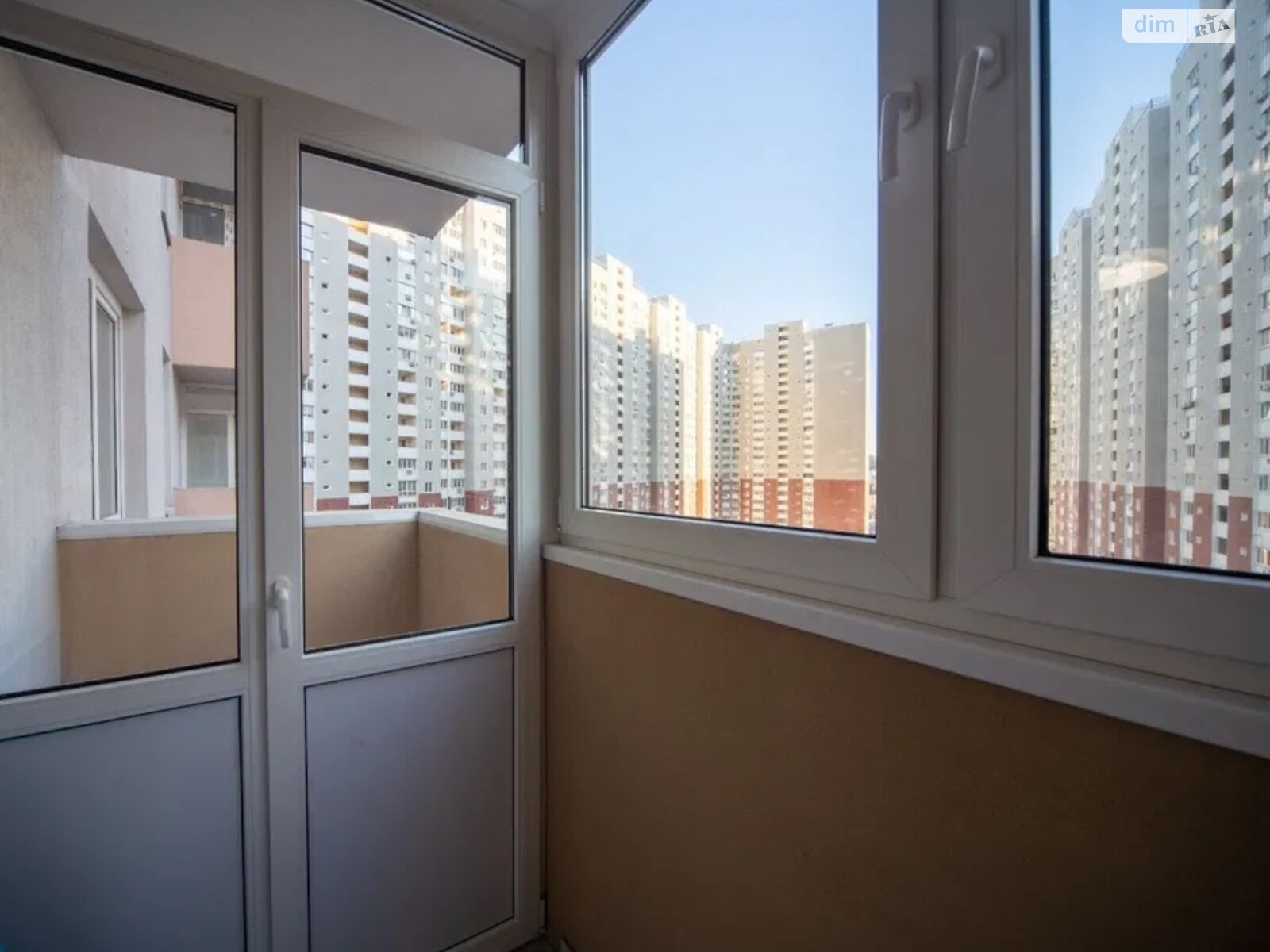 однокомнатная квартира в Киеве, район Куреневка, на пер. Балтийский 3А в аренду на долгий срок помесячно фото 1 однокомнатная квартира в Киеве, район Куреневка, на пер. Балтийский 3А в аренду на долгий срок помесячно фото 1