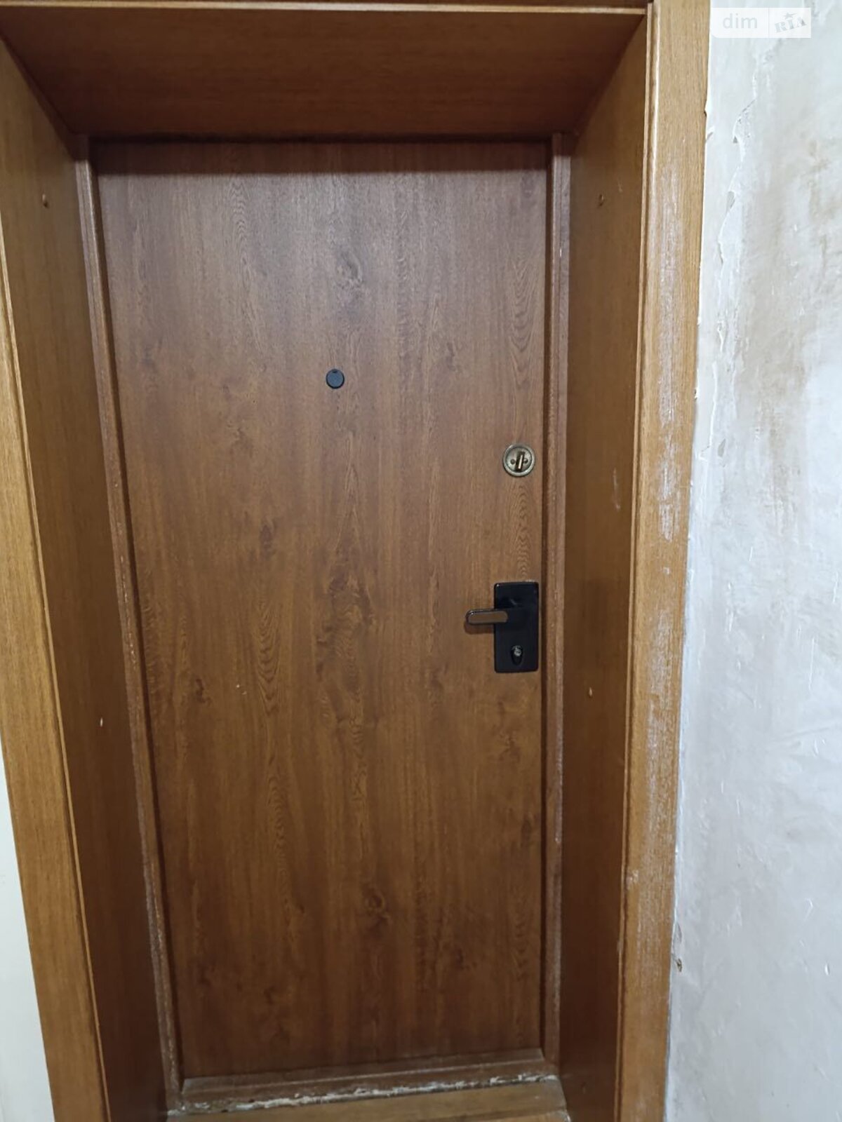 трехкомнатная квартира в Киеве, район Куреневка, на ул. Кириловская 117 в аренду на долгий срок помесячно фото 1 трехкомнатная квартира в Киеве, район Куреневка, на ул. Кириловская 117 в аренду на долгий срок помесячно фото 1