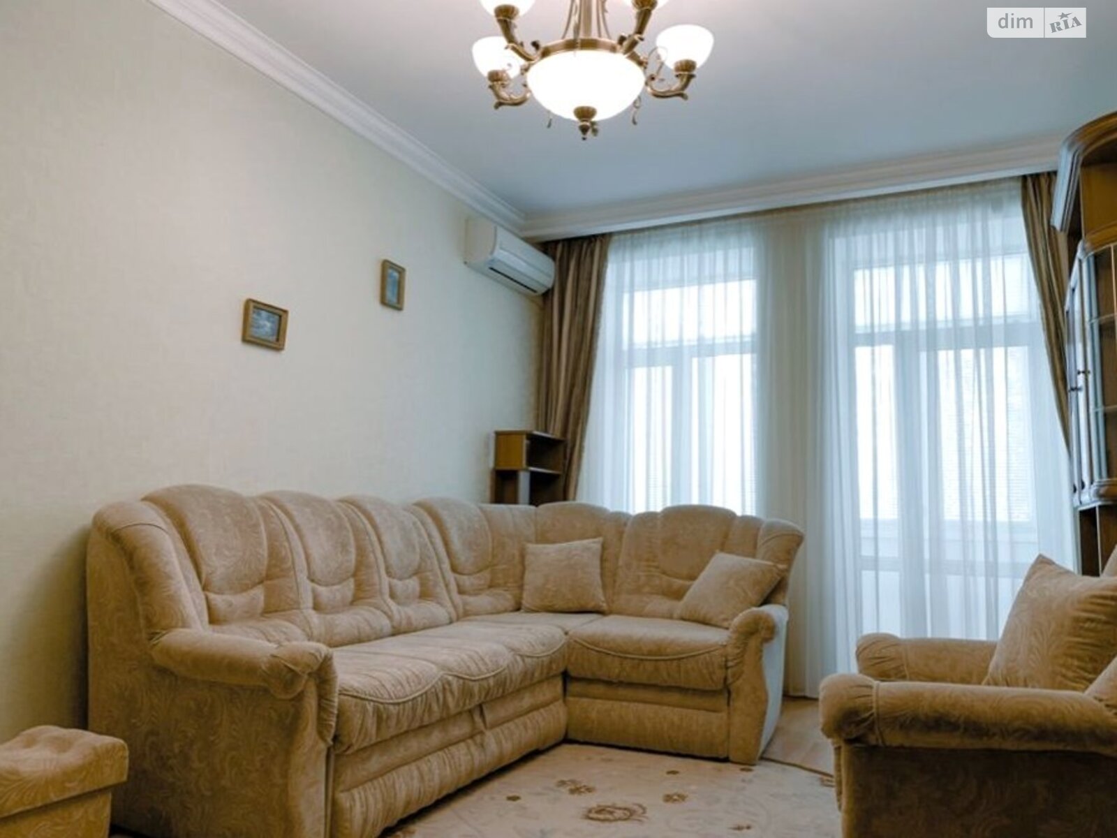 двокімнатна квартира в Києві, район Куренівка, на вул. Сирецька 32-34 в довготривалу оренду помісячно фото 1 двокімнатна квартира в Києві, район Куренівка, на вул. Сирецька 32-34 в довготривалу оренду помісячно фото 1
