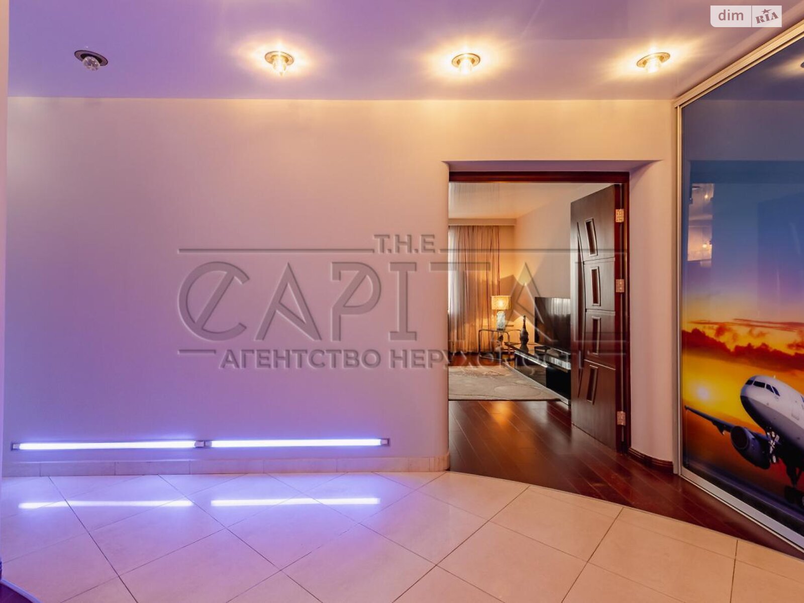 четырехкомнатная квартира в Киеве, район Печерский, на бул. Леси Украинки 21А в аренду на долгий срок помесячно фото 1