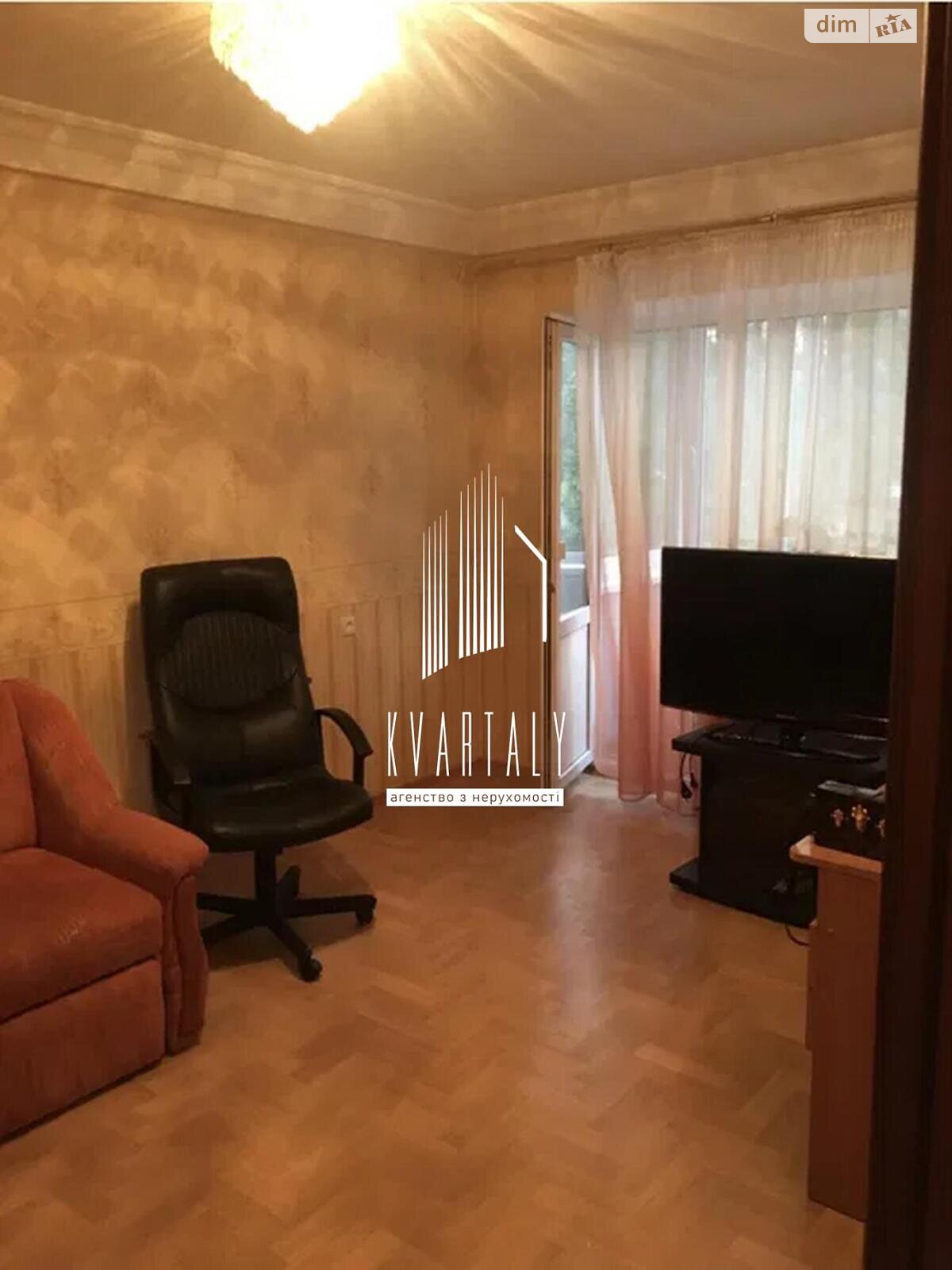 трехкомнатная квартира в Киеве, район Лесной Массив, на ул. Братиславская 20 в аренду на долгий срок помесячно фото 1 трехкомнатная квартира в Киеве, район Лесной Массив, на ул. Братиславская 20 в аренду на долгий срок помесячно фото 1