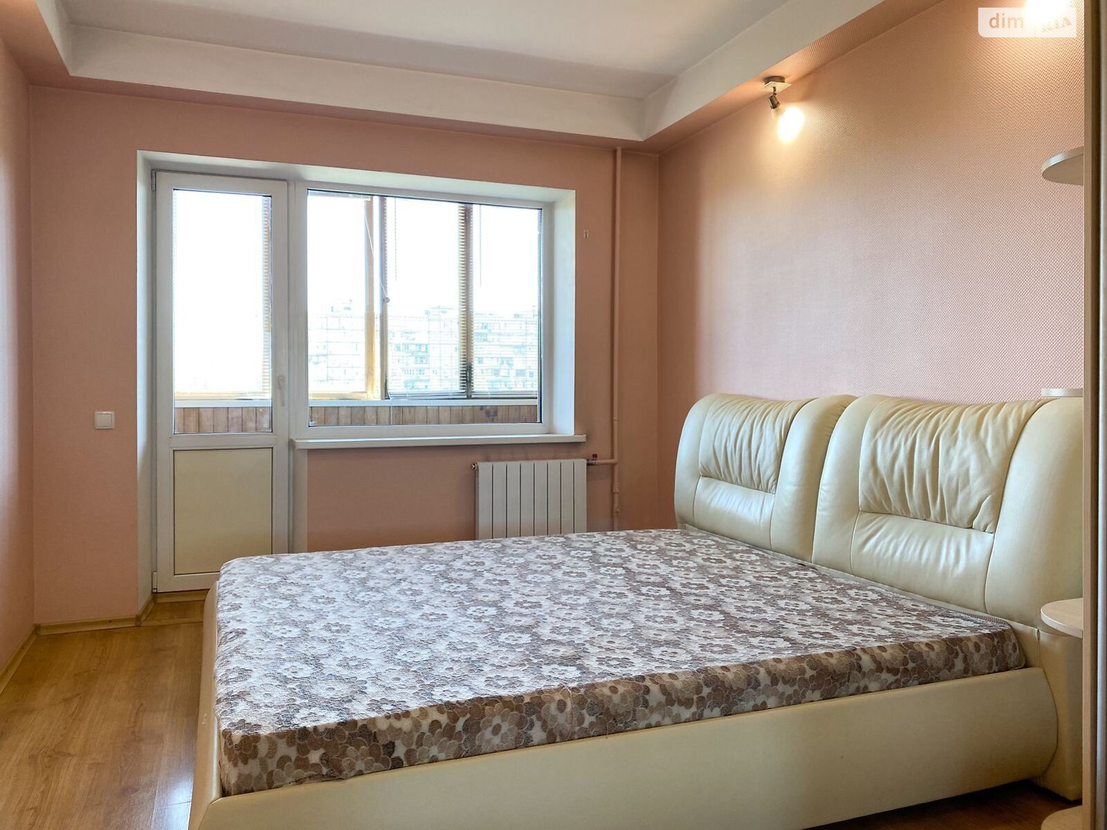 двокімнатна квартира в Києві, район Лісовий Масив, на вул. Братиславська 4 в довготривалу оренду помісячно фото 1 двокімнатна квартира в Києві, район Лісовий Масив, на вул. Братиславська 4 в довготривалу оренду помісячно фото 1