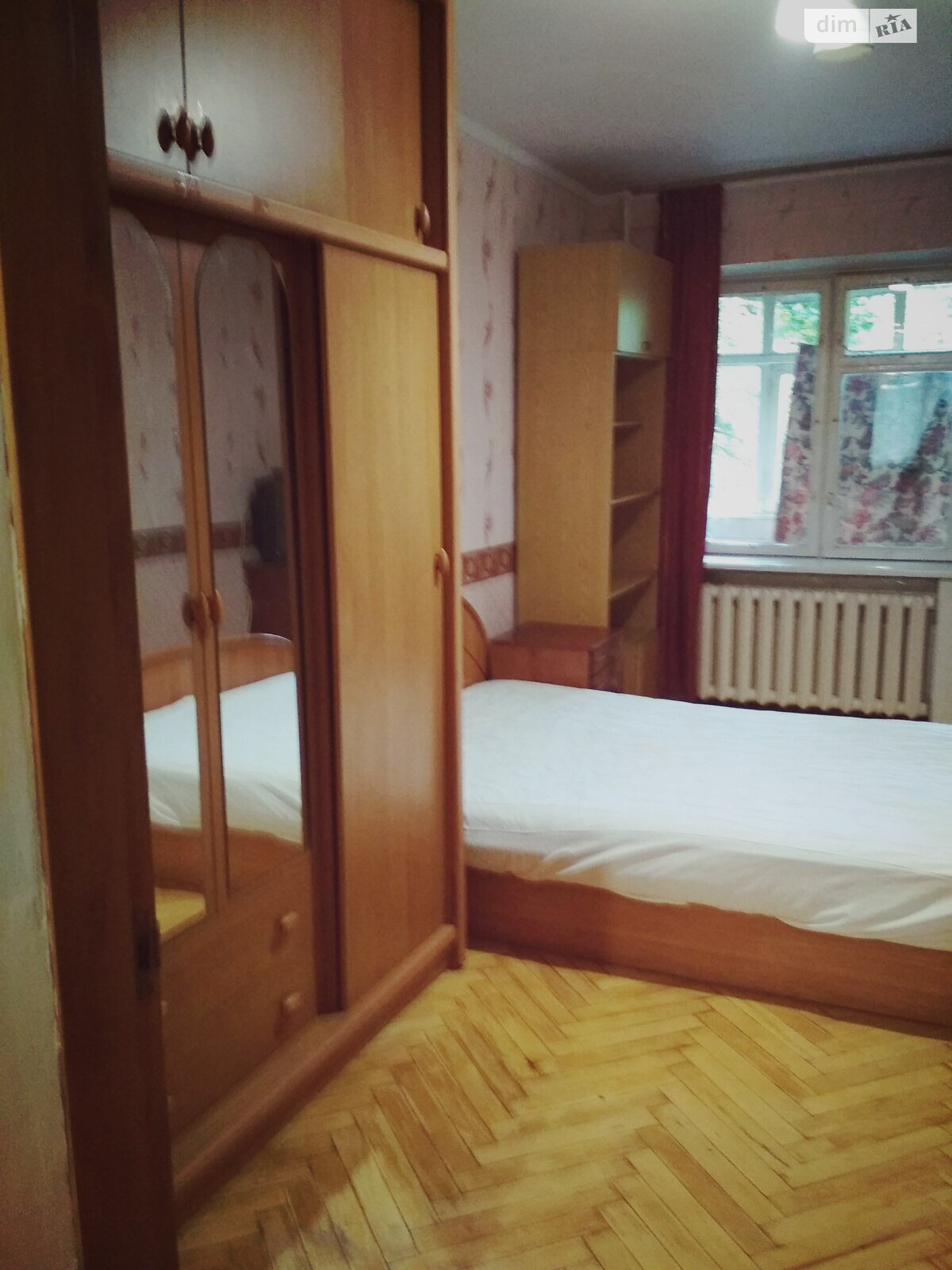 трехкомнатная квартира в Киеве, район Лесной Массив, на ул. Братиславская 14 в аренду на долгий срок помесячно фото 1