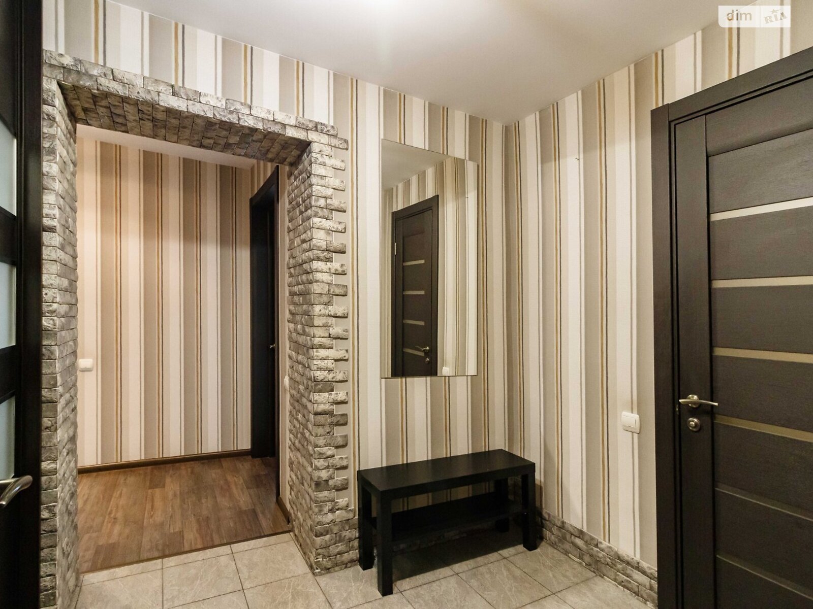 однокімнатна квартира в Києві, район Лісовий Масив, на вул. Братиславська 7А в довготривалу оренду помісячно фото 1