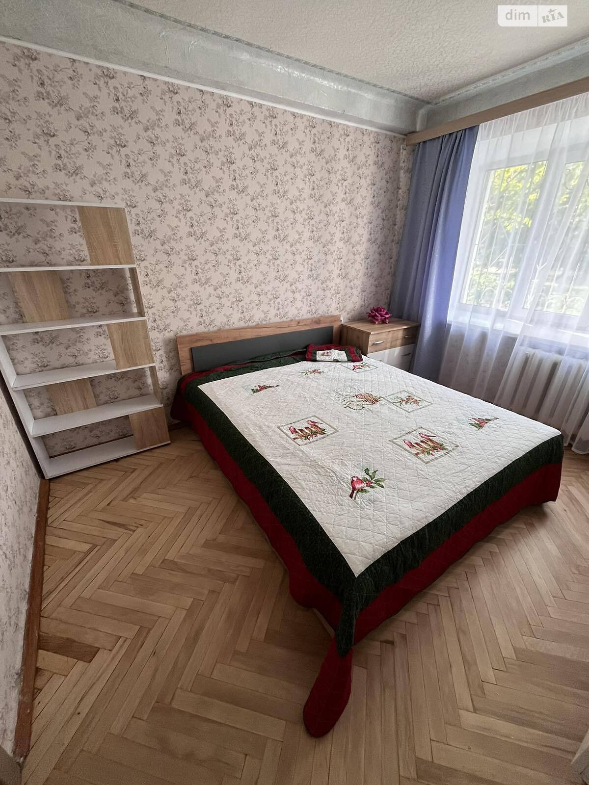 однокімнатна квартира в Києві, район Лісовий Масив, на вул. Космонавта Поповича 24 в довготривалу оренду помісячно фото 1 однокімнатна квартира в Києві, район Лісовий Масив, на вул. Космонавта Поповича 24 в довготривалу оренду помісячно фото 1