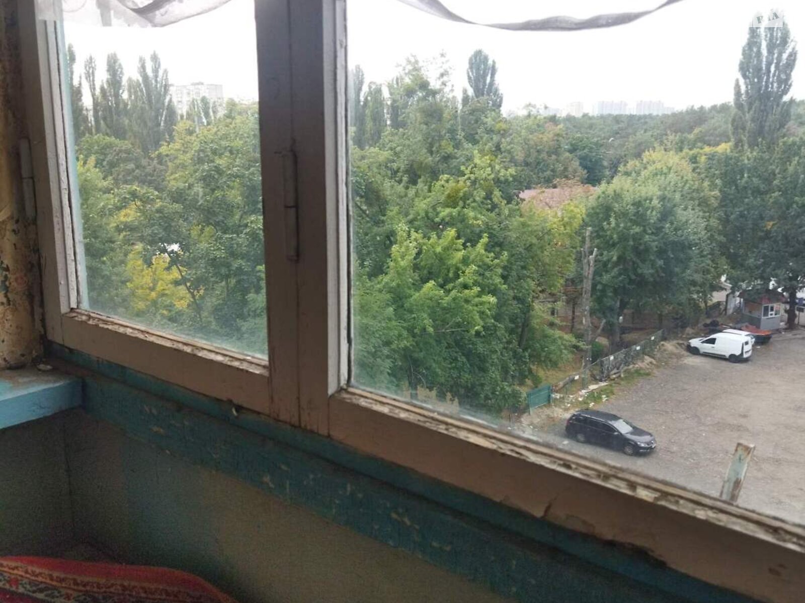 трехкомнатная квартира в Киеве, район Лесной Массив, на ул. Космонавта Поповича 2 в аренду на долгий срок помесячно фото 1 трехкомнатная квартира в Киеве, район Лесной Массив, на ул. Космонавта Поповича 2 в аренду на долгий срок помесячно фото 1