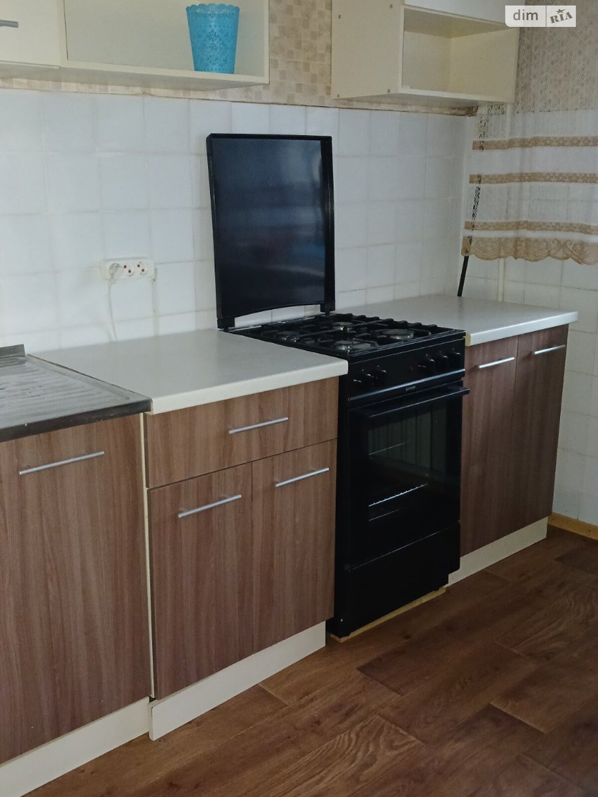 однокомнатная квартира в Киеве, район Лесной Массив, на ул. Космонавта Поповича 18 в аренду на долгий срок помесячно фото 1