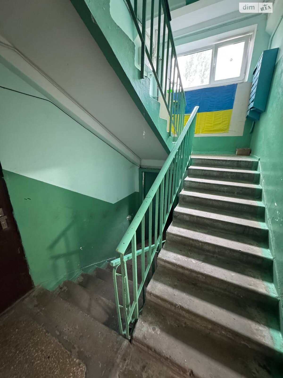 однокімнатна квартира в Києві, район Лісовий Масив, на вул. Кубанської України 21 в довготривалу оренду помісячно фото 1 однокімнатна квартира в Києві, район Лісовий Масив, на вул. Кубанської України 21 в довготривалу оренду помісячно фото 1