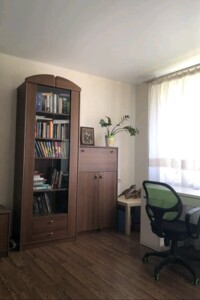 трикімнатна квартира в Києві, район Лісовий Масив, на вул. Кубанської України 24 в довготривалу оренду помісячно фото 2