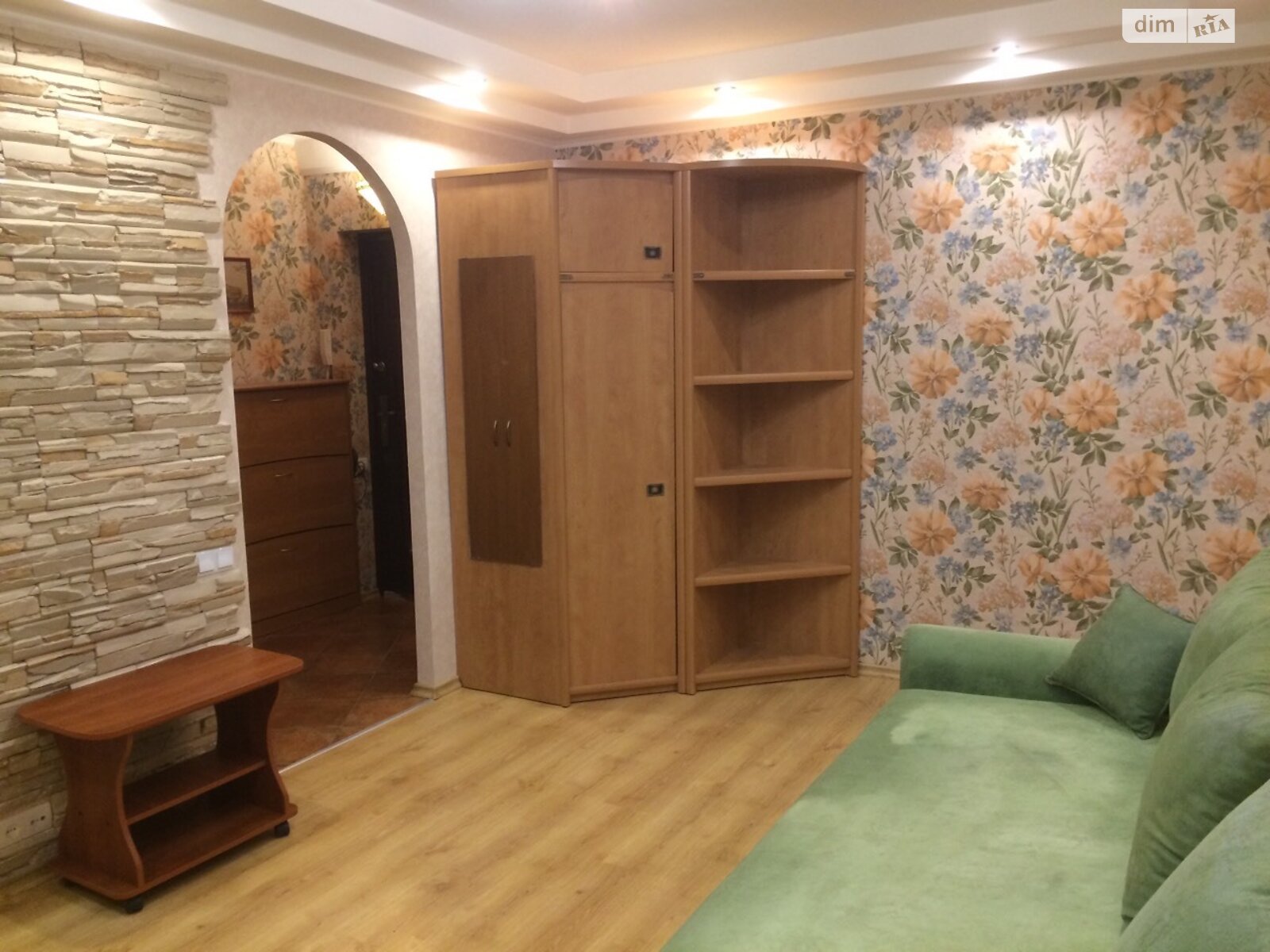 однокімнатна квартира з ремонтом в Києві, район Лісовий Масив, на вул. Мілютенка 24 в довготривалу оренду помісячно фото 1 однокімнатна квартира з ремонтом в Києві, район Лісовий Масив, на вул. Мілютенка 24 в довготривалу оренду помісячно фото 1