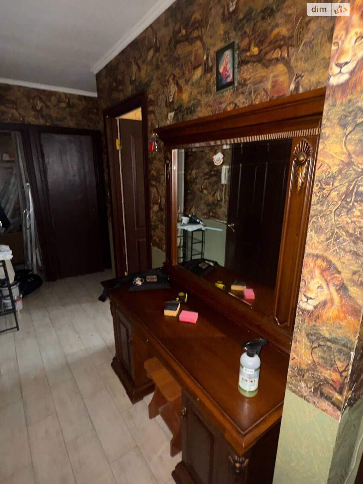 трикімнатна квартира в Києві, район Лісовий Масив, на вул. Мілютенка 40/16 в довготривалу оренду помісячно фото 1