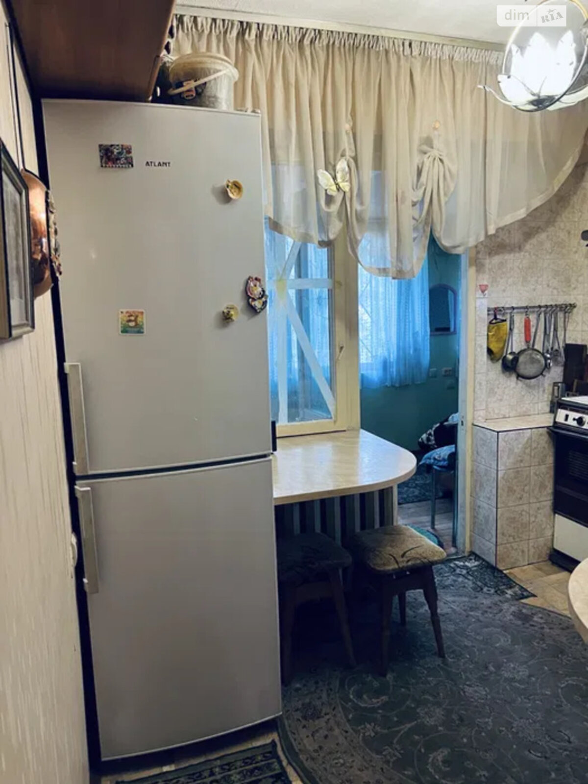 двокімнатна квартира в Києві, район Лісовий Масив, на вул. Мілютенка 16 в довготривалу оренду помісячно фото 1