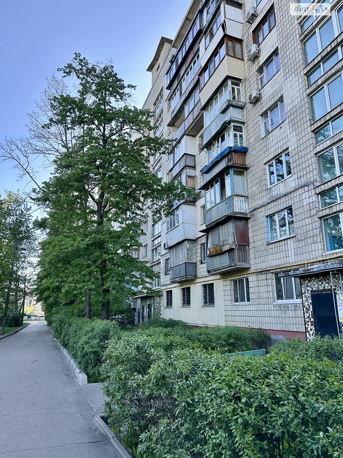 однокімнатна квартира в Києві, район Лісовий Масив, на вул. Шолом-Алейхема 5 в довготривалу оренду помісячно фото 1 однокімнатна квартира в Києві, район Лісовий Масив, на вул. Шолом-Алейхема 5 в довготривалу оренду помісячно фото 1