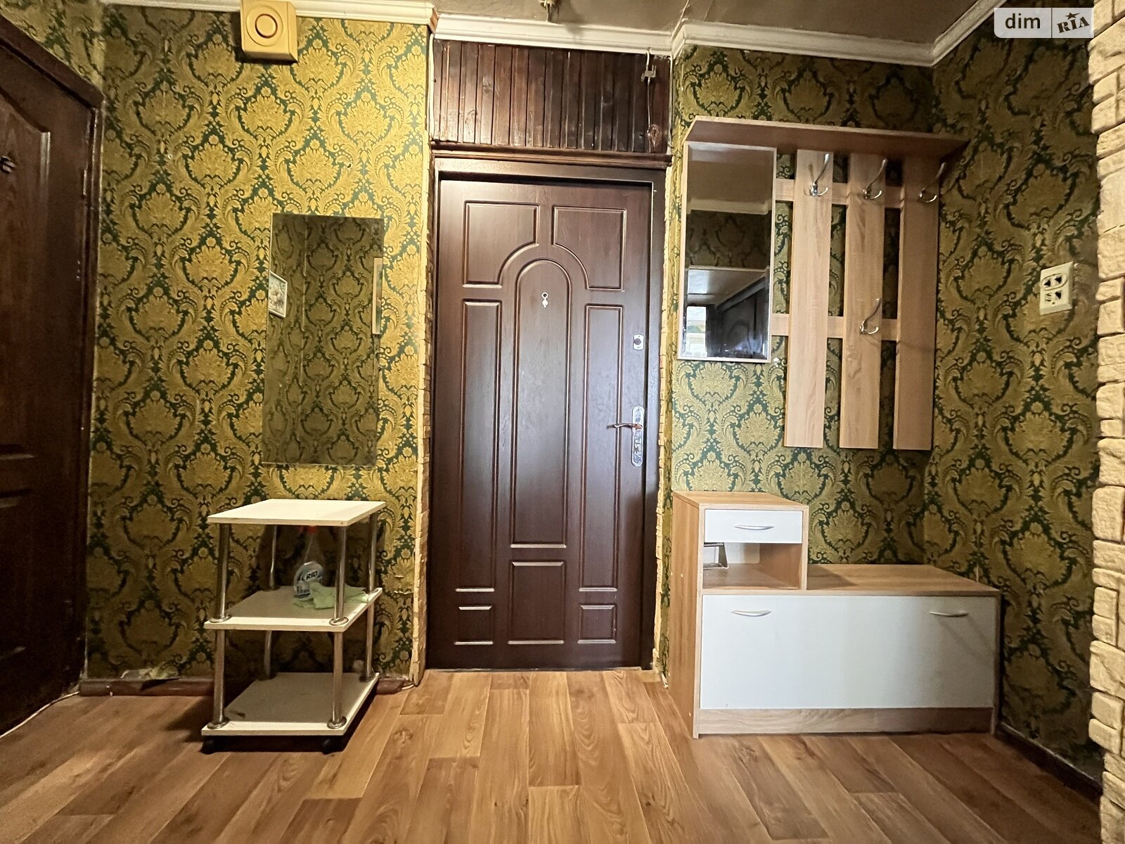 однокомнатная квартира в Киеве, район Лесной Массив, на ул. Шолом-Алейхема 8 в аренду на долгий срок помесячно фото 1 однокомнатная квартира в Киеве, район Лесной Массив, на ул. Шолом-Алейхема 8 в аренду на долгий срок помесячно фото 1