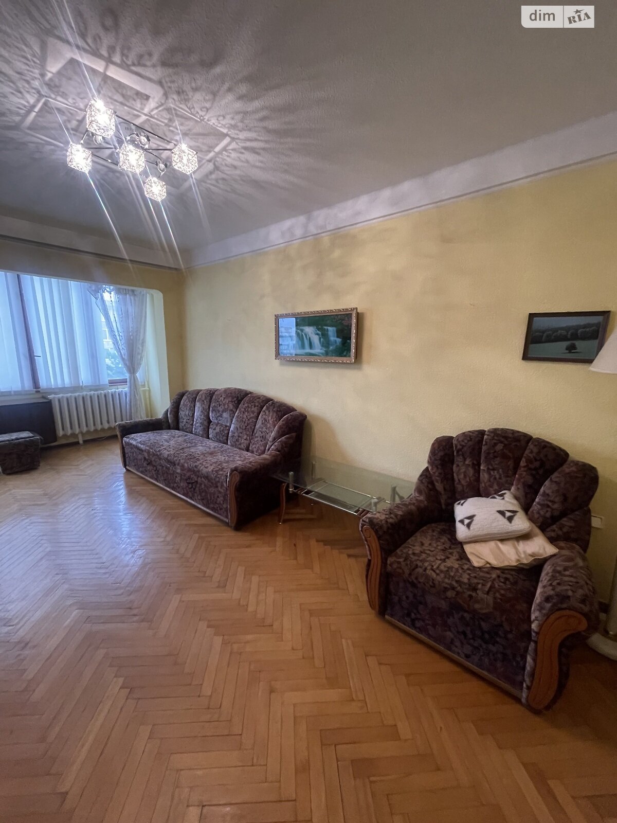 двухкомнатная квартира в Киеве, район Лесной Массив, на ул. Шолом-Алейхема 20 в аренду на долгий срок помесячно фото 1 двухкомнатная квартира в Киеве, район Лесной Массив, на ул. Шолом-Алейхема 20 в аренду на долгий срок помесячно фото 1