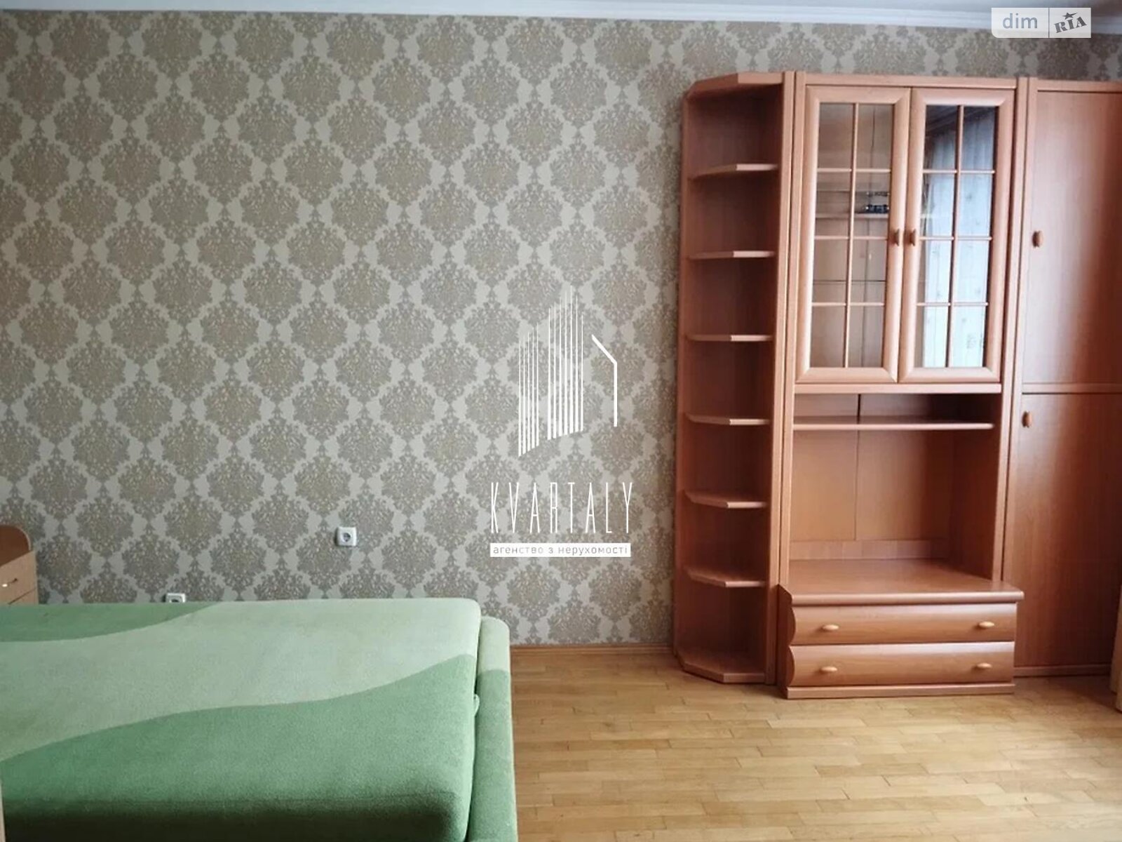 двокімнатна квартира в Києві, район Лівобережний Масив, на вул. Микільсько-Слобідська 4В в довготривалу оренду помісячно фото 1 двокімнатна квартира в Києві, район Лівобережний Масив, на вул. Микільсько-Слобідська 4В в довготривалу оренду помісячно фото 1