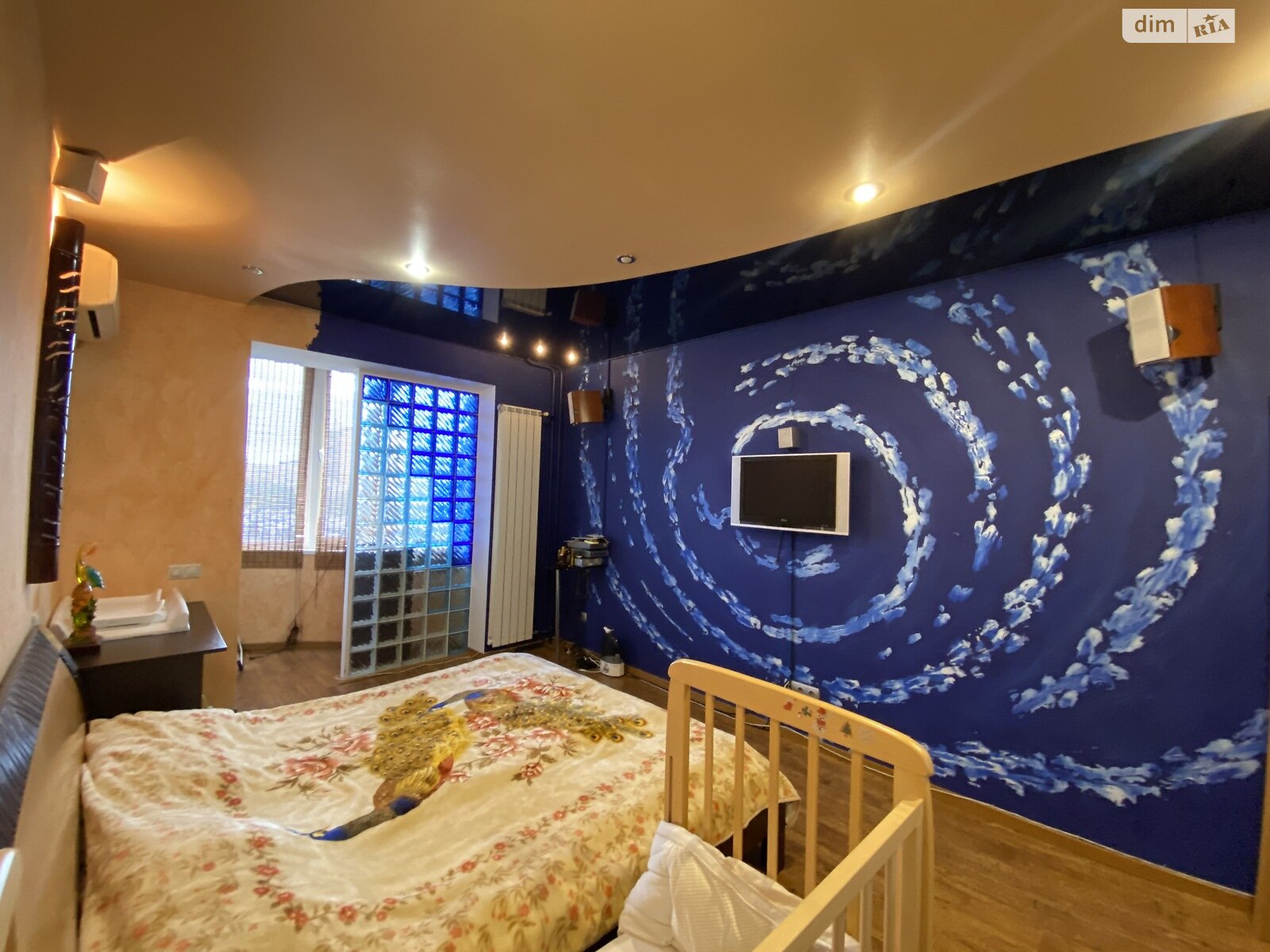 трехкомнатная квартира в Киеве, район Левобережный Масив, на ул. Никольско-Слободская 4В в аренду на долгий срок помесячно фото 1 трехкомнатная квартира в Киеве, район Левобережный Масив, на ул. Никольско-Слободская 4В в аренду на долгий срок помесячно фото 1