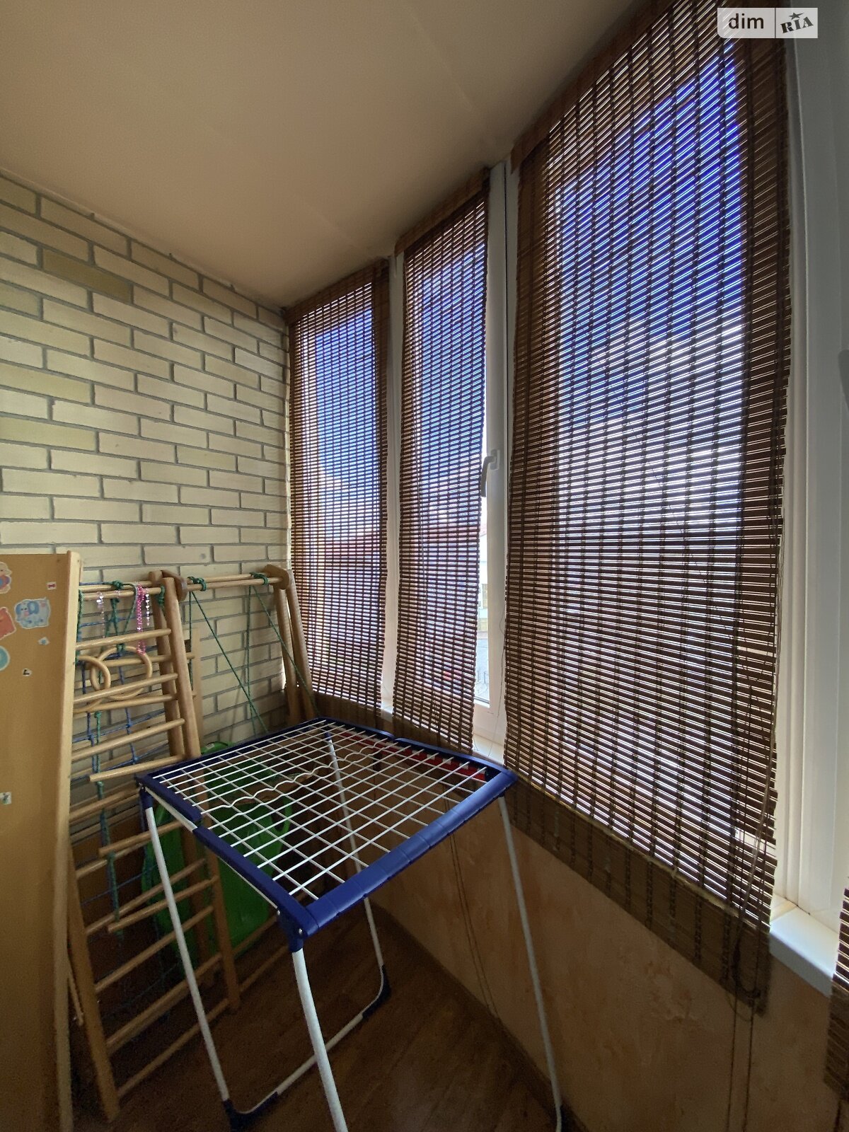 трехкомнатная квартира в Киеве, район Левобережный Масив, на ул. Никольско-Слободская 4В в аренду на долгий срок помесячно фото 1 трехкомнатная квартира в Киеве, район Левобережный Масив, на ул. Никольско-Слободская 4В в аренду на долгий срок помесячно фото 1