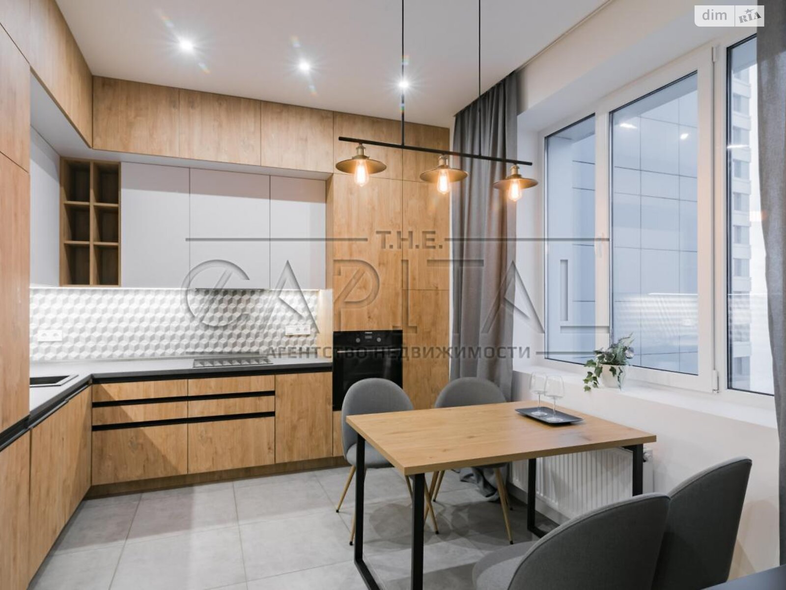 трехкомнатная квартира в Киеве, район Левобережный Масив, на ул. Никольско-Слободская 3А в аренду на долгий срок помесячно фото 1