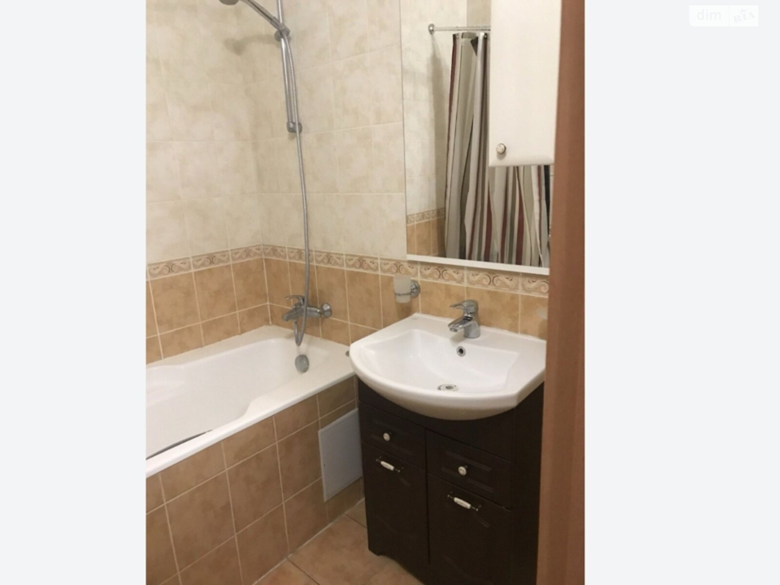 двухкомнатная квартира в Киеве, район Левобережный Масив, на ул. Никольско-Слободская 2Б в аренду на долгий срок помесячно фото 1