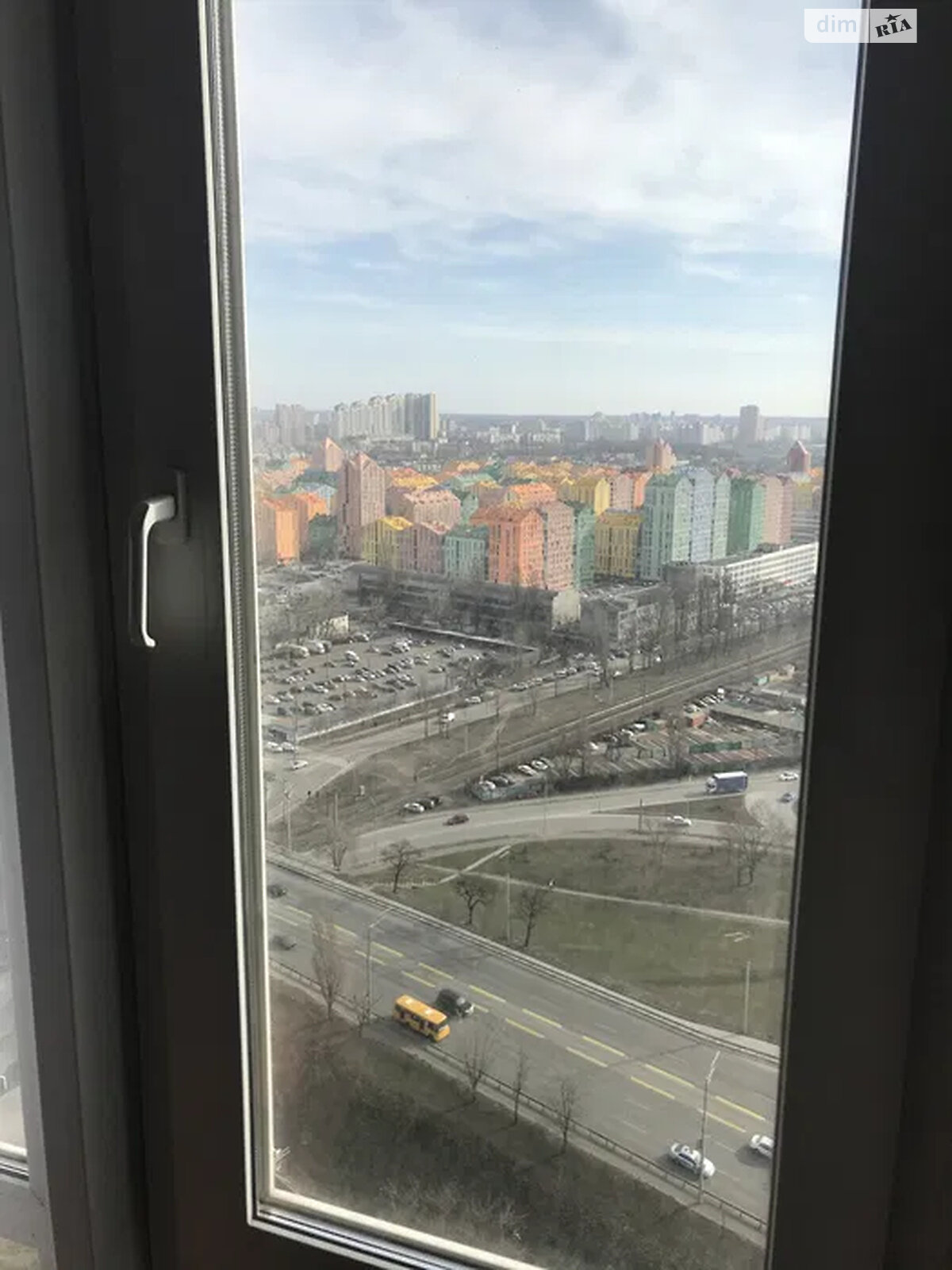 однокімнатна квартира в Києві, район Лівобережний Масив, на просп. Соборності 30 в довготривалу оренду помісячно фото 1 однокімнатна квартира в Києві, район Лівобережний Масив, на просп. Соборності 30 в довготривалу оренду помісячно фото 1