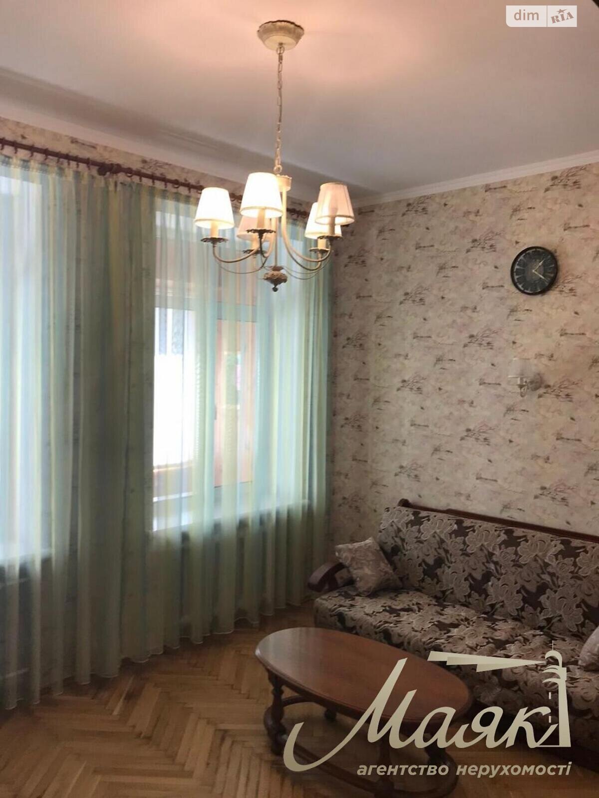 чотирикімнатна квартира в Києві, район Липки, на вул. Академіка Богомольця 9/14 в довготривалу оренду помісячно фото 1 чотирикімнатна квартира в Києві, район Липки, на вул. Академіка Богомольця 9/14 в довготривалу оренду помісячно фото 1
