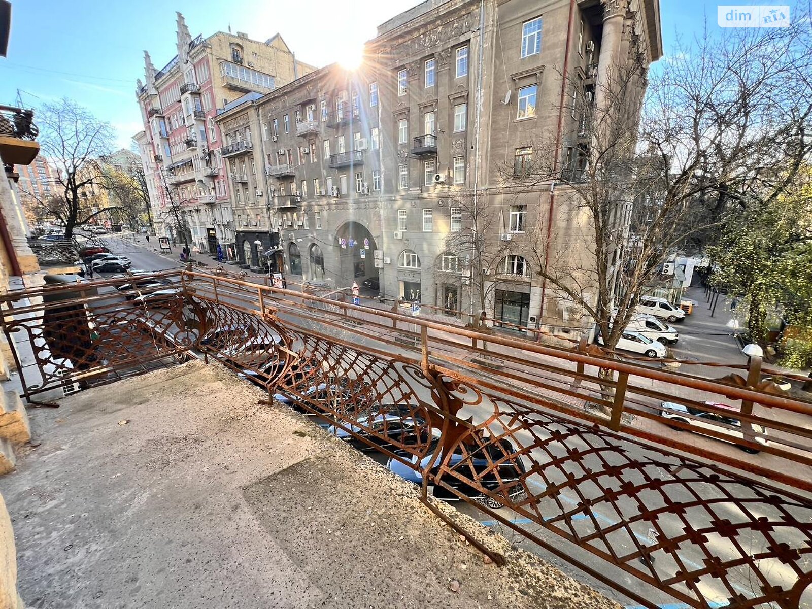 двокімнатна квартира в Києві, район Липки, на вул. Архітектора Городецького 10/1 в довготривалу оренду помісячно фото 1 двокімнатна квартира в Києві, район Липки, на вул. Архітектора Городецького 10/1 в довготривалу оренду помісячно фото 1