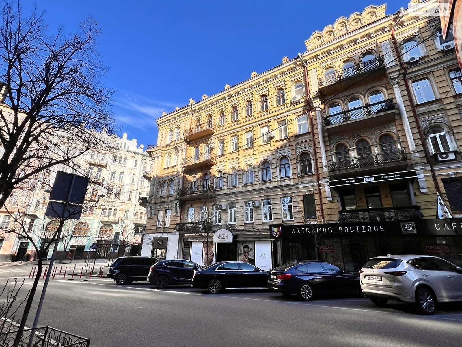 двокімнатна квартира в Києві, район Липки, на вул. Архітектора Городецького 10/1 в довготривалу оренду помісячно фото 1 двокімнатна квартира в Києві, район Липки, на вул. Архітектора Городецького 10/1 в довготривалу оренду помісячно фото 1