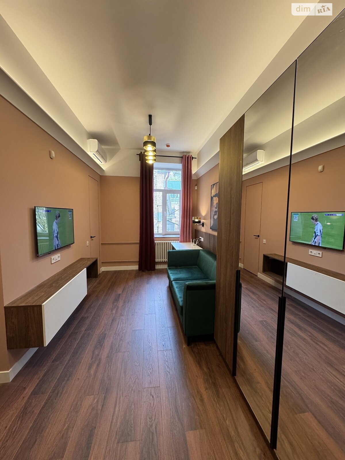 однокомнатная квартира в Киеве, район Липки, на ул. Бассейная 3 в аренду на долгий срок помесячно фото 1 однокомнатная квартира в Киеве, район Липки, на ул. Бассейная 3 в аренду на долгий срок помесячно фото 1