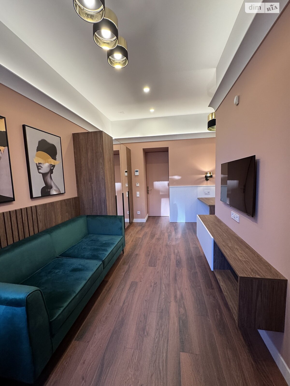 однокомнатная квартира в Киеве, район Липки, на ул. Бассейная 3 в аренду на долгий срок помесячно фото 1 однокомнатная квартира в Киеве, район Липки, на ул. Бассейная 3 в аренду на долгий срок помесячно фото 1