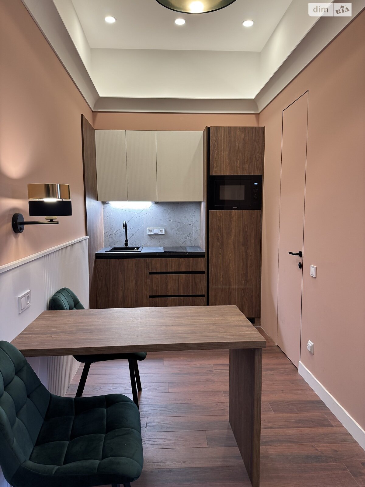 однокомнатная квартира в Киеве, район Липки, на ул. Бассейная 3 в аренду на долгий срок помесячно фото 1 однокомнатная квартира в Киеве, район Липки, на ул. Бассейная 3 в аренду на долгий срок помесячно фото 1