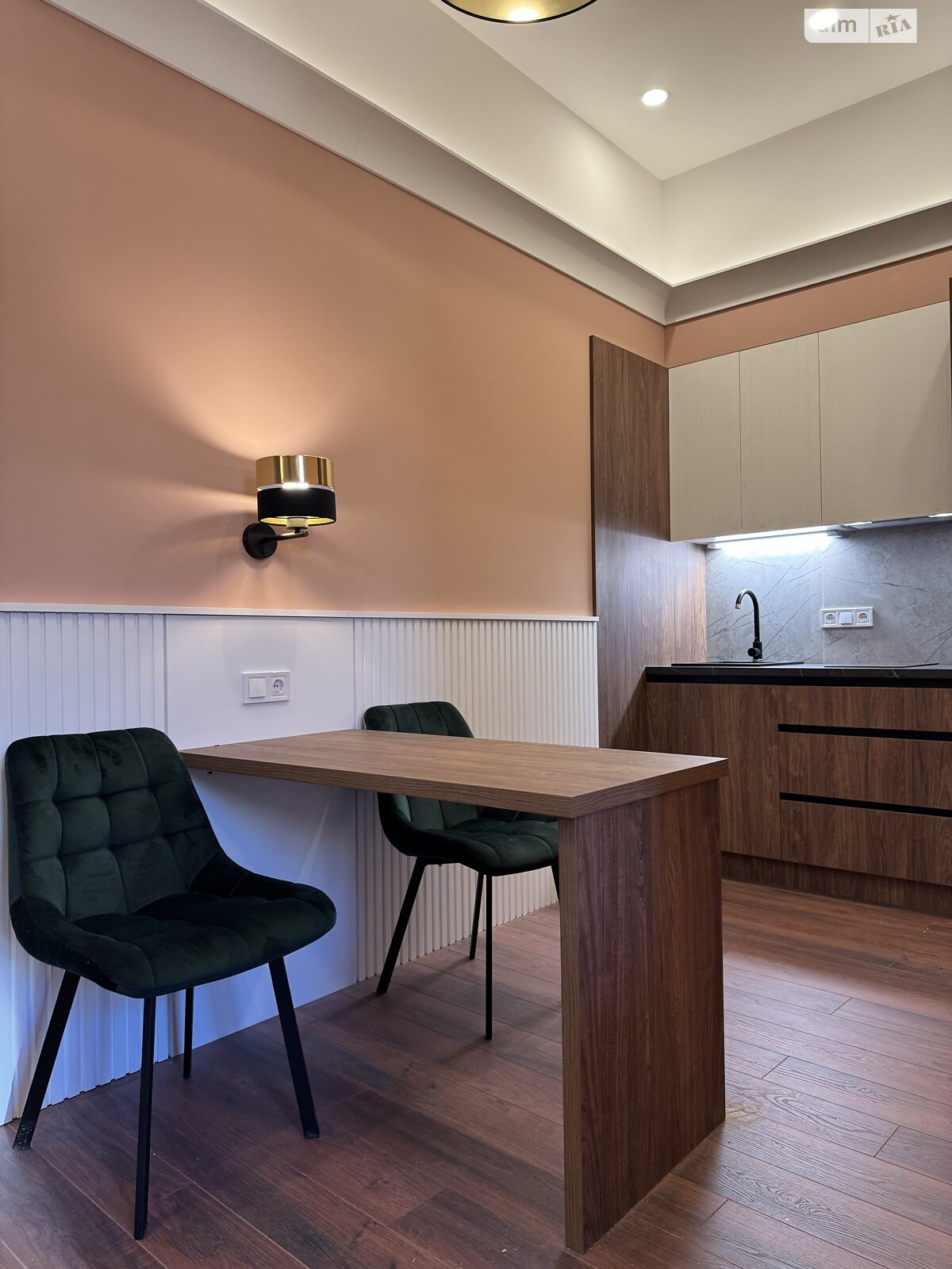 однокомнатная квартира в Киеве, район Липки, на ул. Бассейная 3 в аренду на долгий срок помесячно фото 1 однокомнатная квартира в Киеве, район Липки, на ул. Бассейная 3 в аренду на долгий срок помесячно фото 1