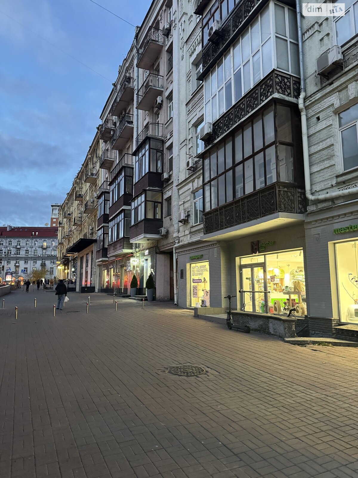 однокомнатная квартира в Киеве, район Липки, на ул. Бассейная 3 в аренду на долгий срок помесячно фото 1 однокомнатная квартира в Киеве, район Липки, на ул. Бассейная 3 в аренду на долгий срок помесячно фото 1