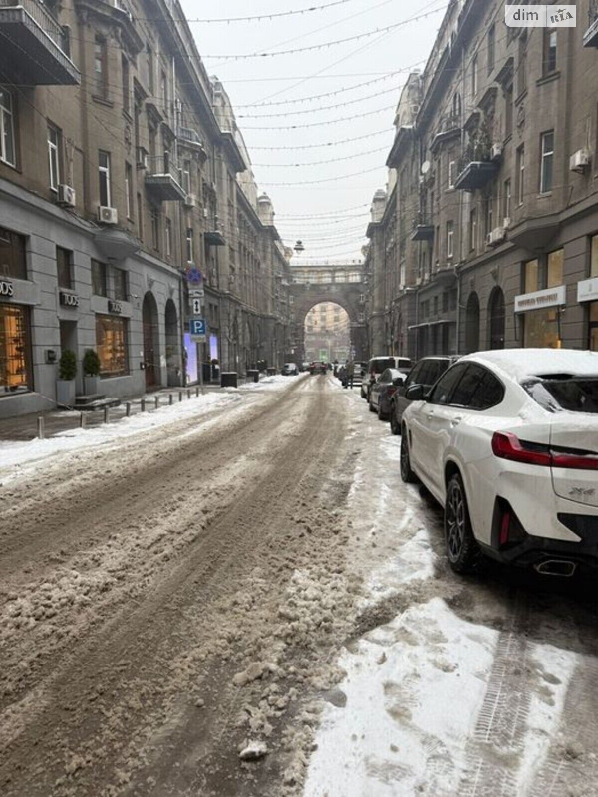 двухкомнатная квартира в Киеве, район Липки, на ул. Крещатик 15 в аренду на долгий срок помесячно фото 1