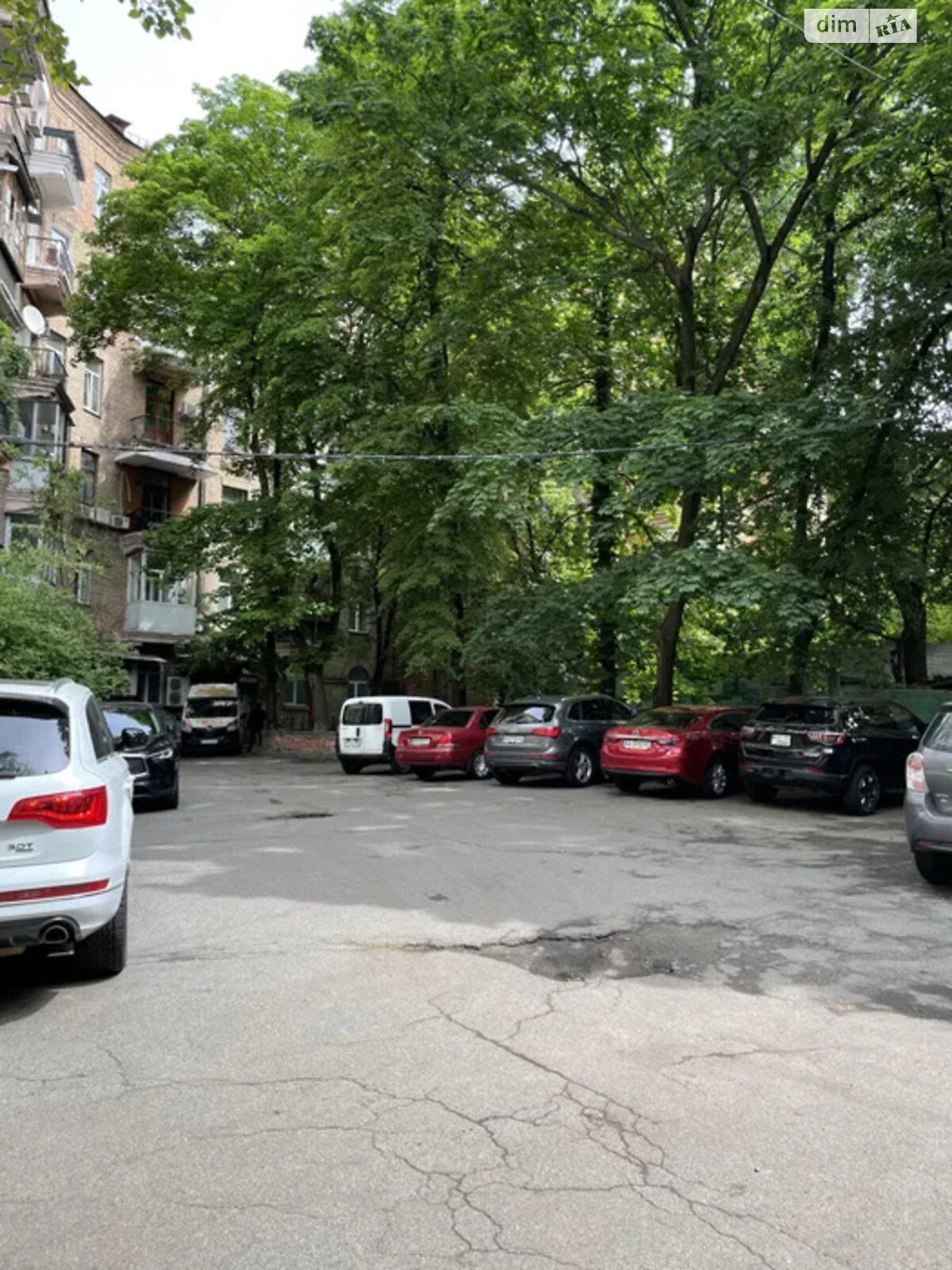 двухкомнатная квартира в Киеве, район Липки, на ул. Круглоуниверситетская 22 в аренду на долгий срок помесячно фото 1 двухкомнатная квартира в Киеве, район Липки, на ул. Круглоуниверситетская 22 в аренду на долгий срок помесячно фото 1