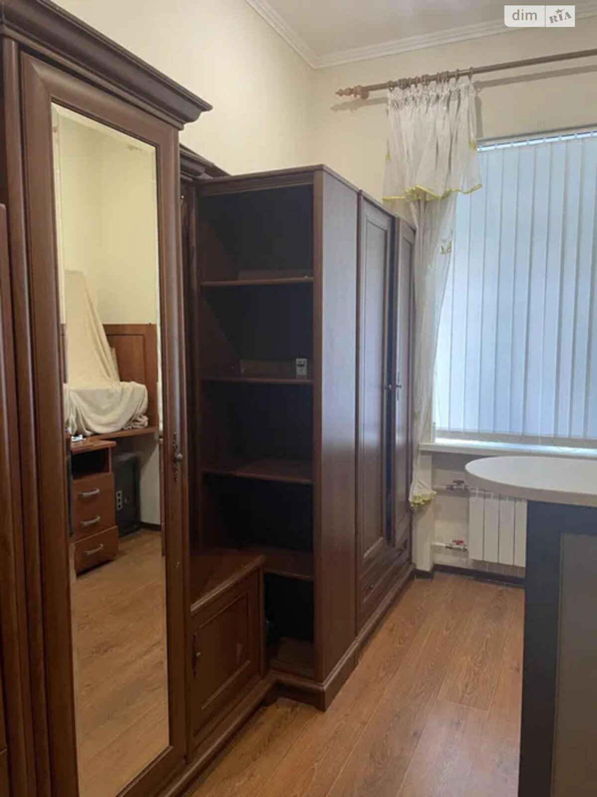 двухкомнатная квартира в Киеве, район Липки, на ул. Круглоуниверситетская 22 в аренду на долгий срок помесячно фото 1 двухкомнатная квартира в Киеве, район Липки, на ул. Круглоуниверситетская 22 в аренду на долгий срок помесячно фото 1