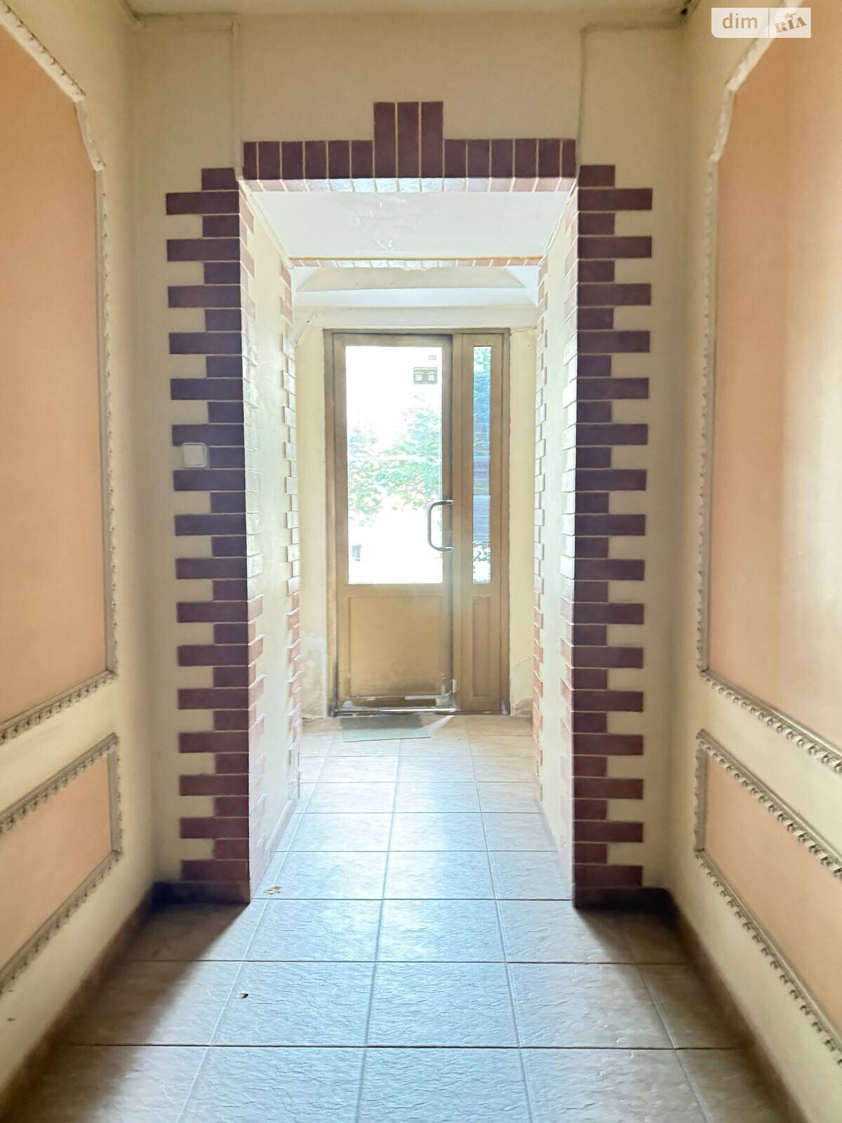 однокомнатная квартира в Киеве, район Липки, на ул. Лютеранская 16, кв. 23 в аренду на долгий срок помесячно фото 1