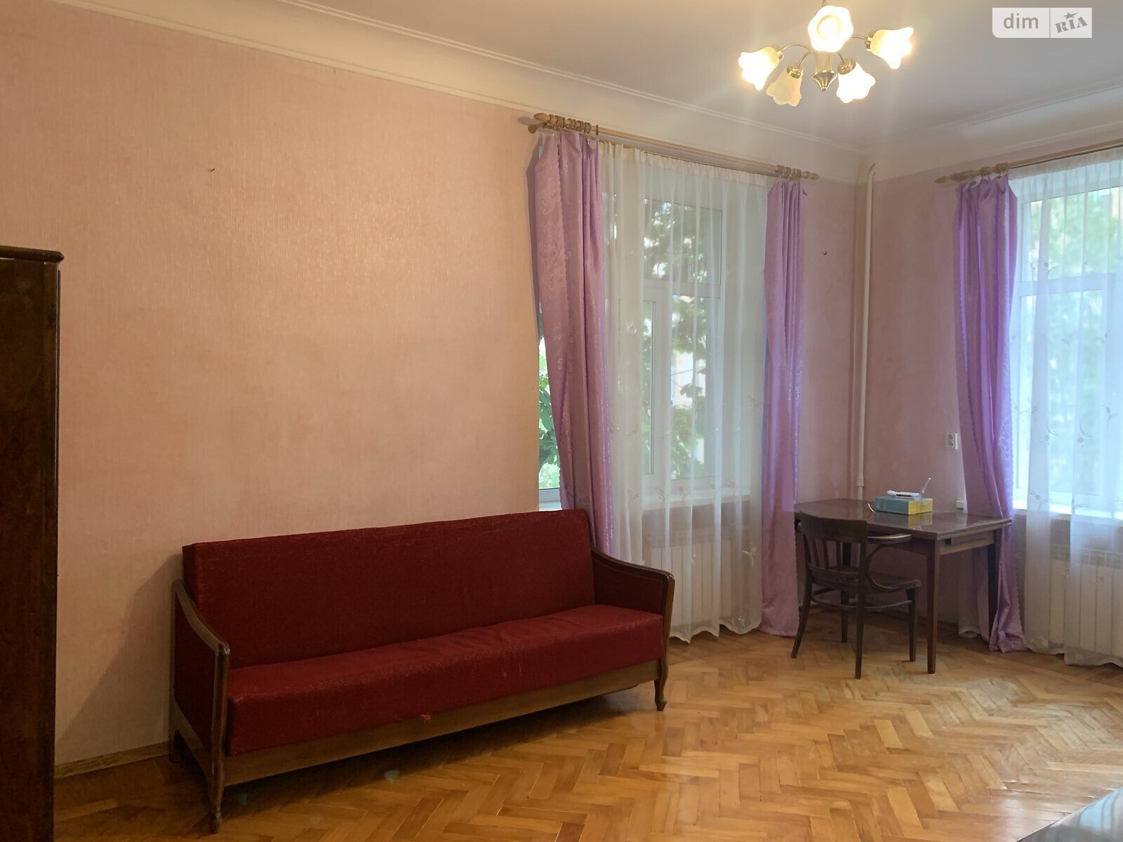 трикімнатна квартира в Києві, район Липки, на вул. Заньковецької 5/2 в довготривалу оренду помісячно фото 1 трикімнатна квартира в Києві, район Липки, на вул. Заньковецької 5/2 в довготривалу оренду помісячно фото 1