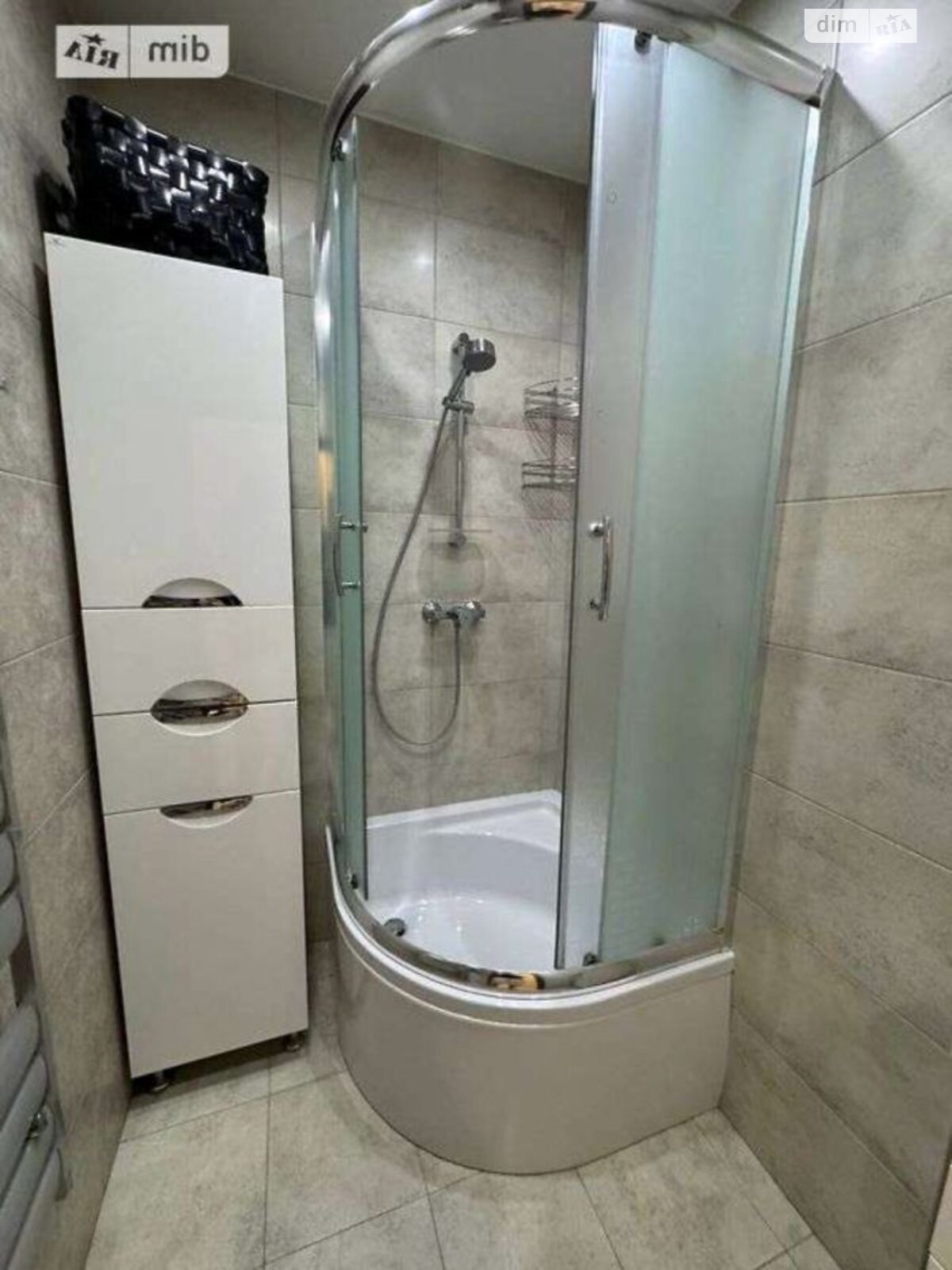 двухкомнатная квартира в Киеве, на пер. Лобачевского 7А в аренду на долгий срок помесячно фото 1