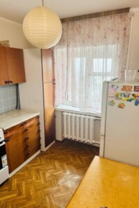 однокімнатна квартира в Києві, район Лук’янівка, на вул. Ґарета Джонса 1 в довготривалу оренду помісячно фото 2