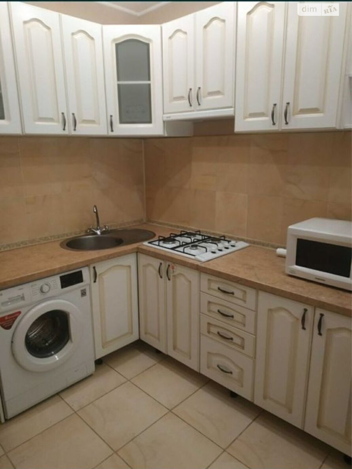 двухкомнатная квартира в Киеве, район Лукьяновка, на ул. Гарета Джонса 4 в аренду на долгий срок помесячно фото 1