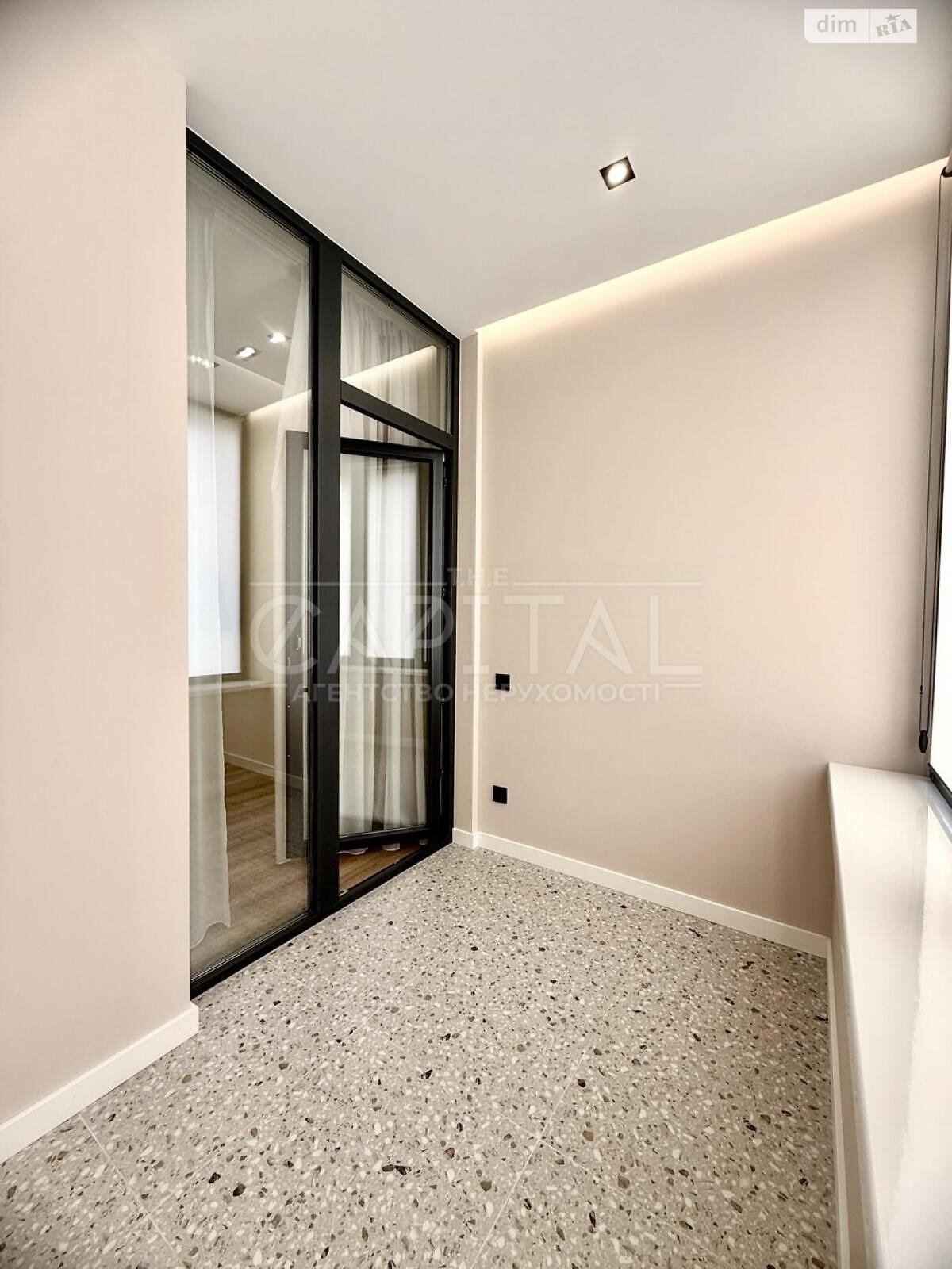 трехкомнатная квартира в Киеве, район Лукьяновка, на ул. Гарета Джонса 12 в аренду на долгий срок помесячно фото 1