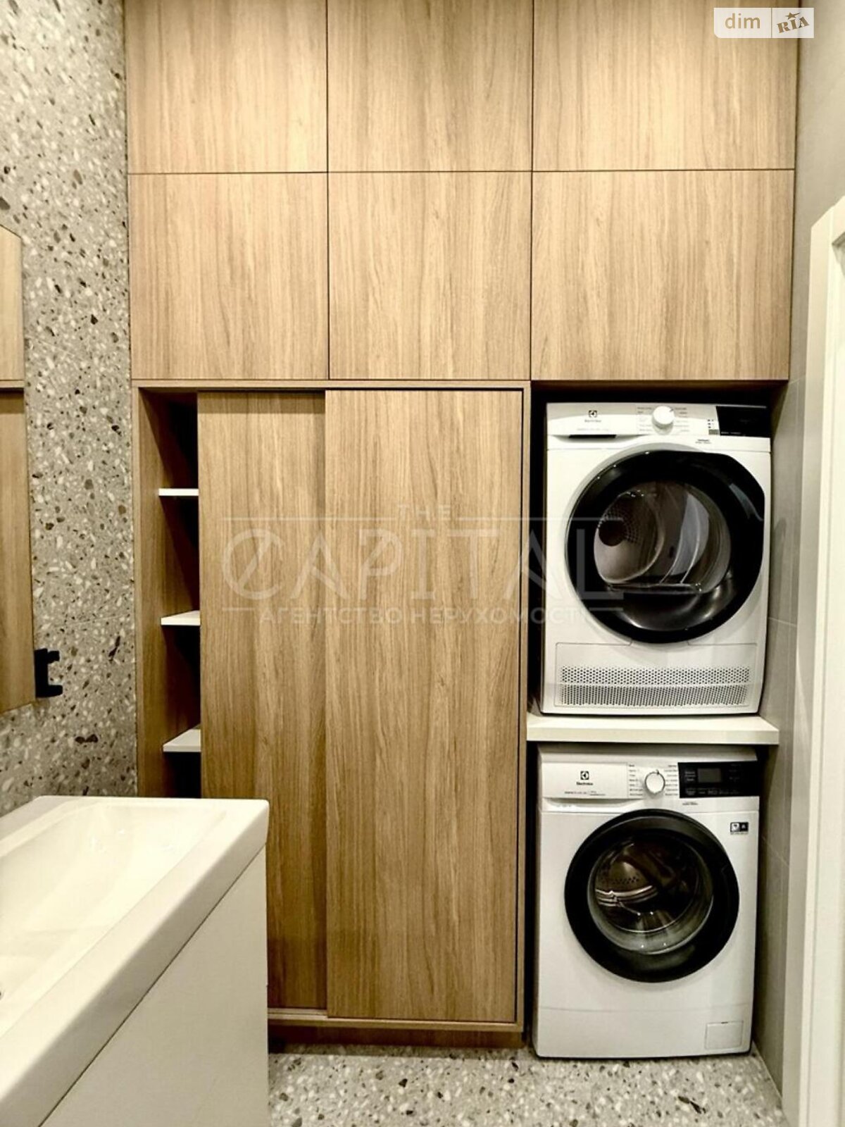 трехкомнатная квартира в Киеве, район Лукьяновка, на ул. Гарета Джонса 12 в аренду на долгий срок помесячно фото 1