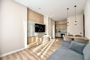 трехкомнатная квартира в Киеве, район Лукьяновка, на ул. Гарета Джонса 12 в аренду на долгий срок помесячно фото 2