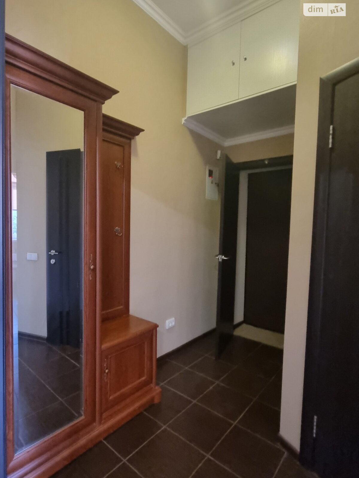 однокомнатная квартира в Киеве, район Лукьяновка, на ул. Сечевых Стрельцов 103 в аренду на долгий срок помесячно фото 1