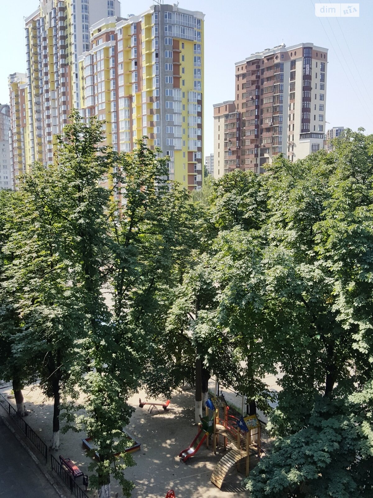 однокомнатная квартира в Киеве, район Лукьяновка, на ул. Сечевых Стрельцов 103 в аренду на долгий срок помесячно фото 1