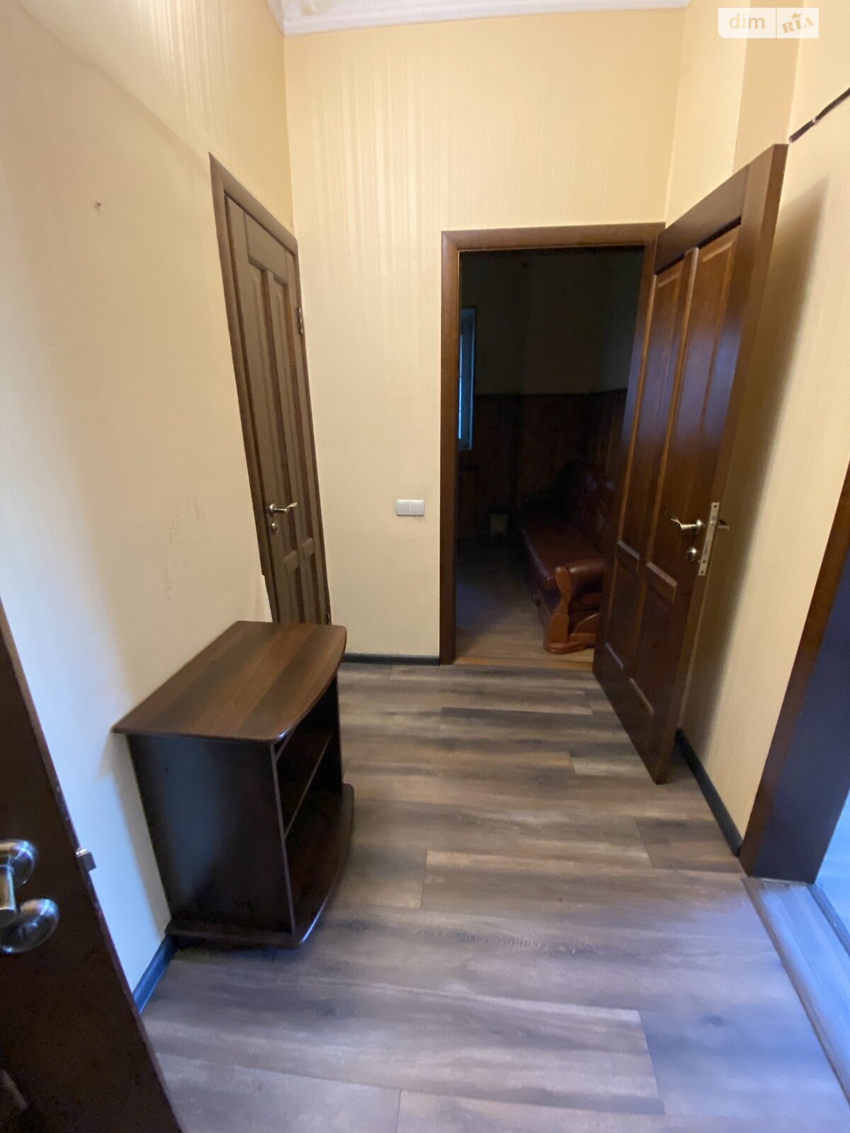 двокімнатна квартира в Києві, район Лук’янівка, на вул. Юрія Іллєнка 12 в довготривалу оренду помісячно фото 1 двокімнатна квартира в Києві, район Лук’янівка, на вул. Юрія Іллєнка 12 в довготривалу оренду помісячно фото 1