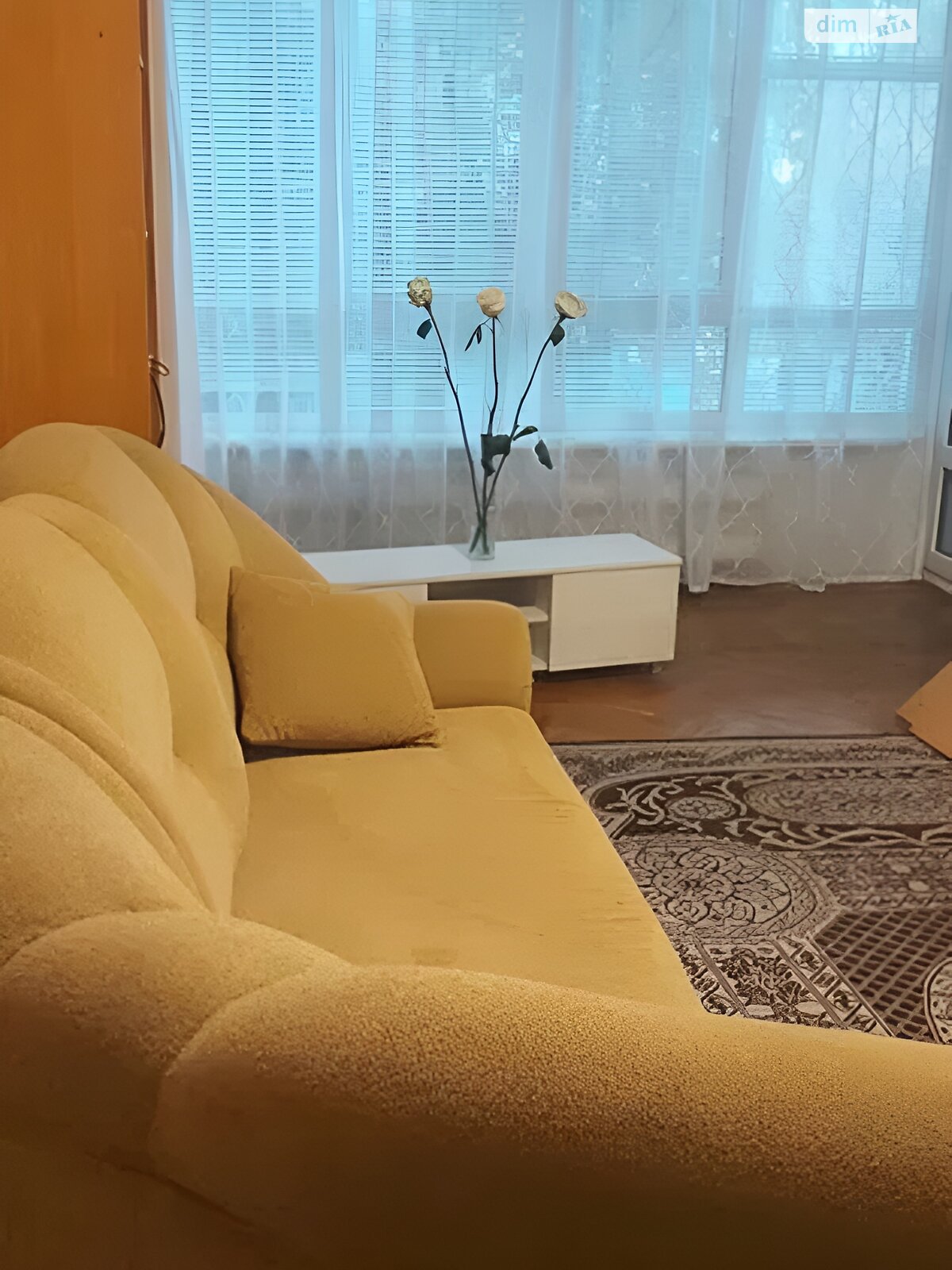 трикімнатна квартира в Києві, район Лук’янівка, на вул. Юрія Іллєнка 18 в довготривалу оренду помісячно фото 1 трикімнатна квартира в Києві, район Лук’янівка, на вул. Юрія Іллєнка 18 в довготривалу оренду помісячно фото 1