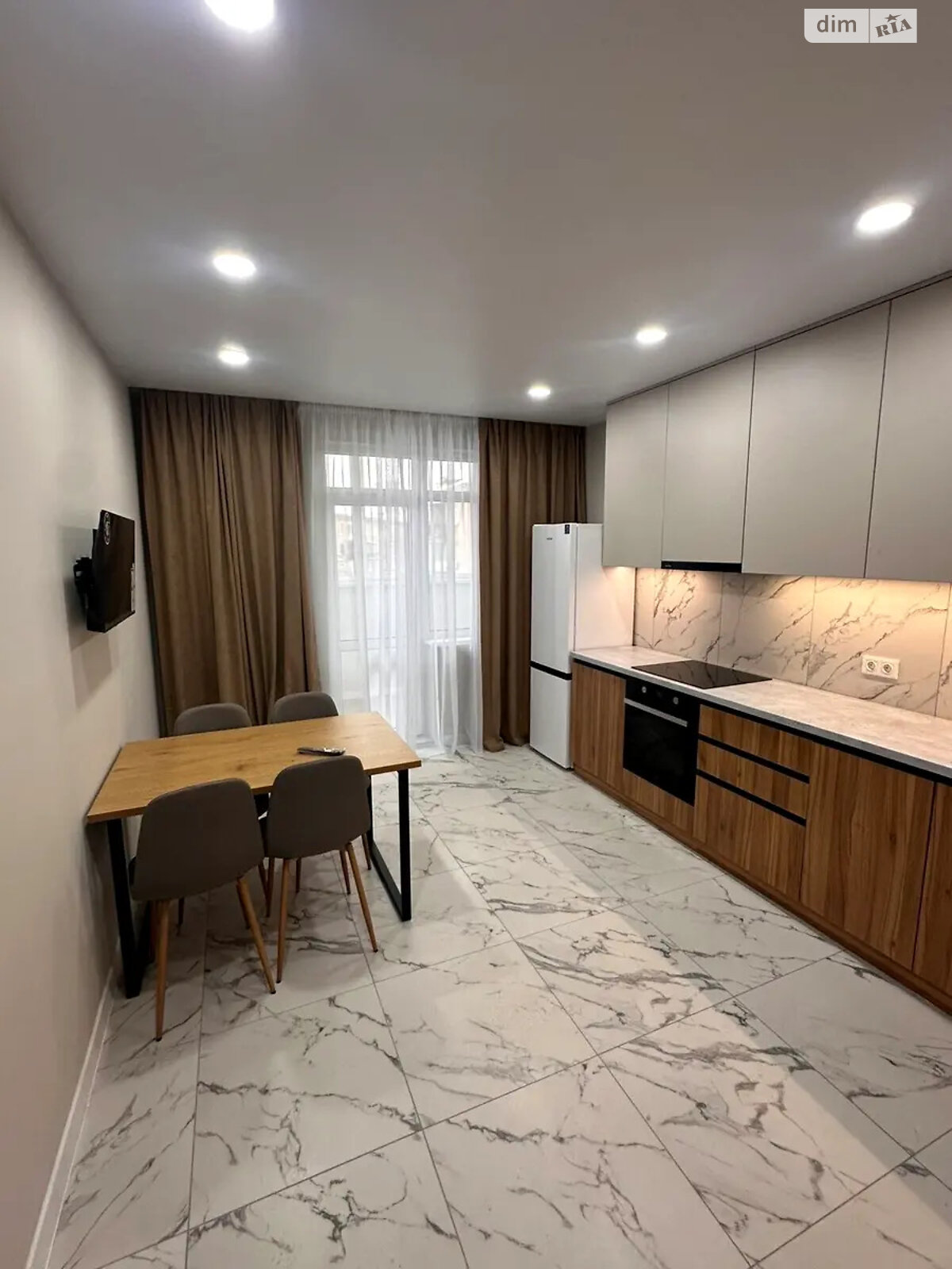 двухкомнатная квартира в Киеве, район Лукьяновка, на ул. Загоровская 25 в аренду на долгий срок помесячно фото 1