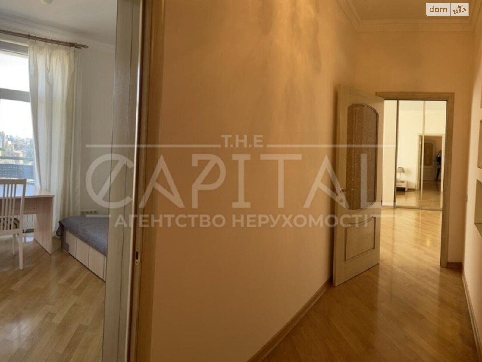 трикімнатна квартира в Києві, район Лук’янівка, на вул. Юрія Іллєнка в довготривалу оренду помісячно фото 1 трикімнатна квартира в Києві, район Лук’янівка, на вул. Юрія Іллєнка в довготривалу оренду помісячно фото 1